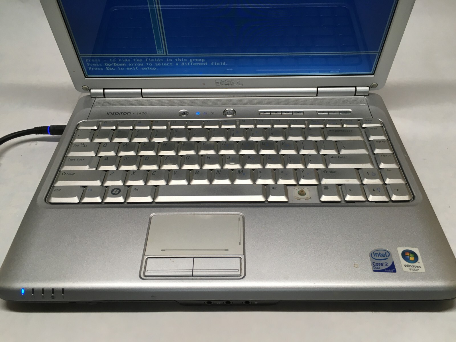 Dell Inspiron 1420 14″ (AS IS) Intel Core 2 Duo @ 2 GHz – JZ