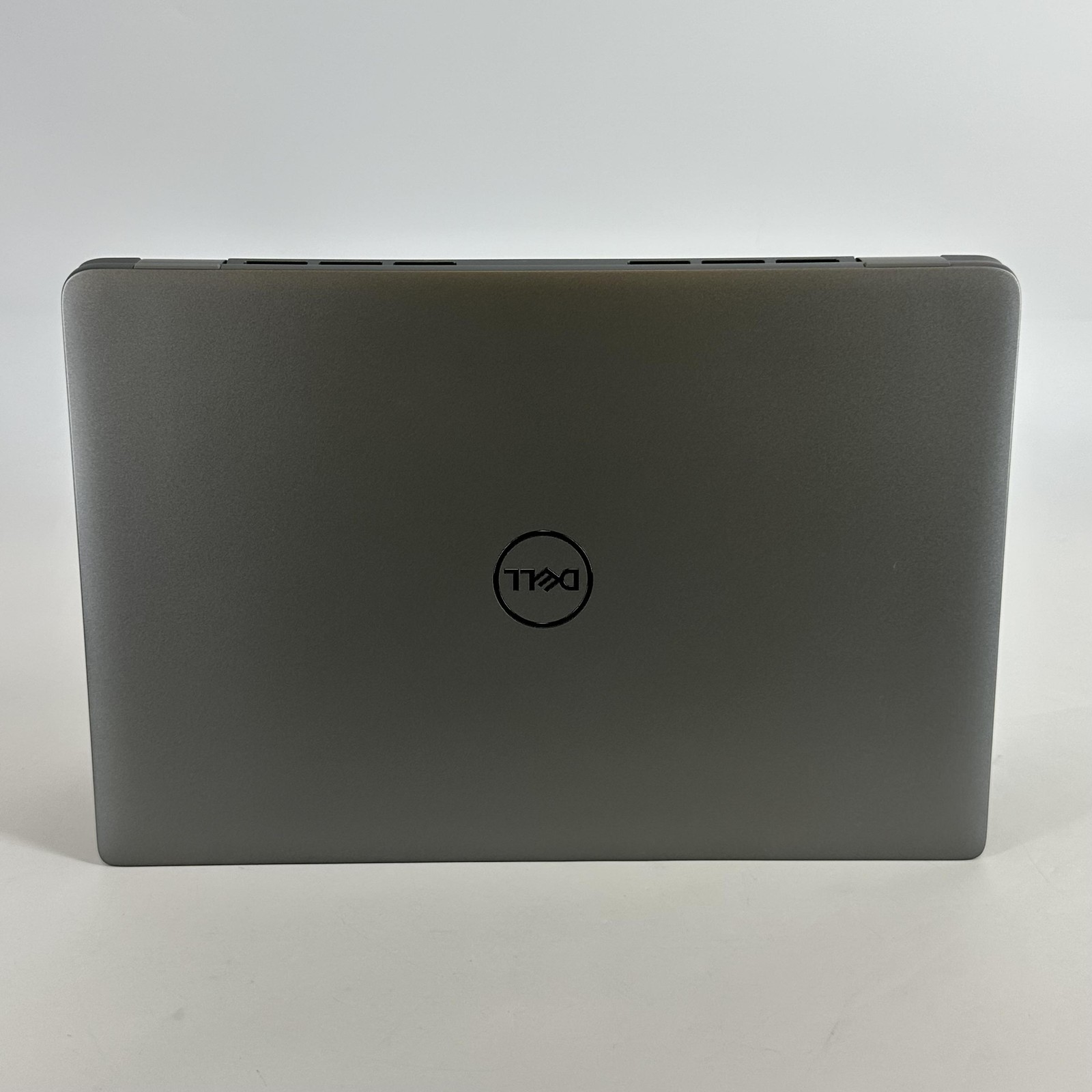 Dell Latitude 5450 14 FHD TOUCH 3.8 GHz Ultra 7 165H 16GB 512GB SSD RTX 2050