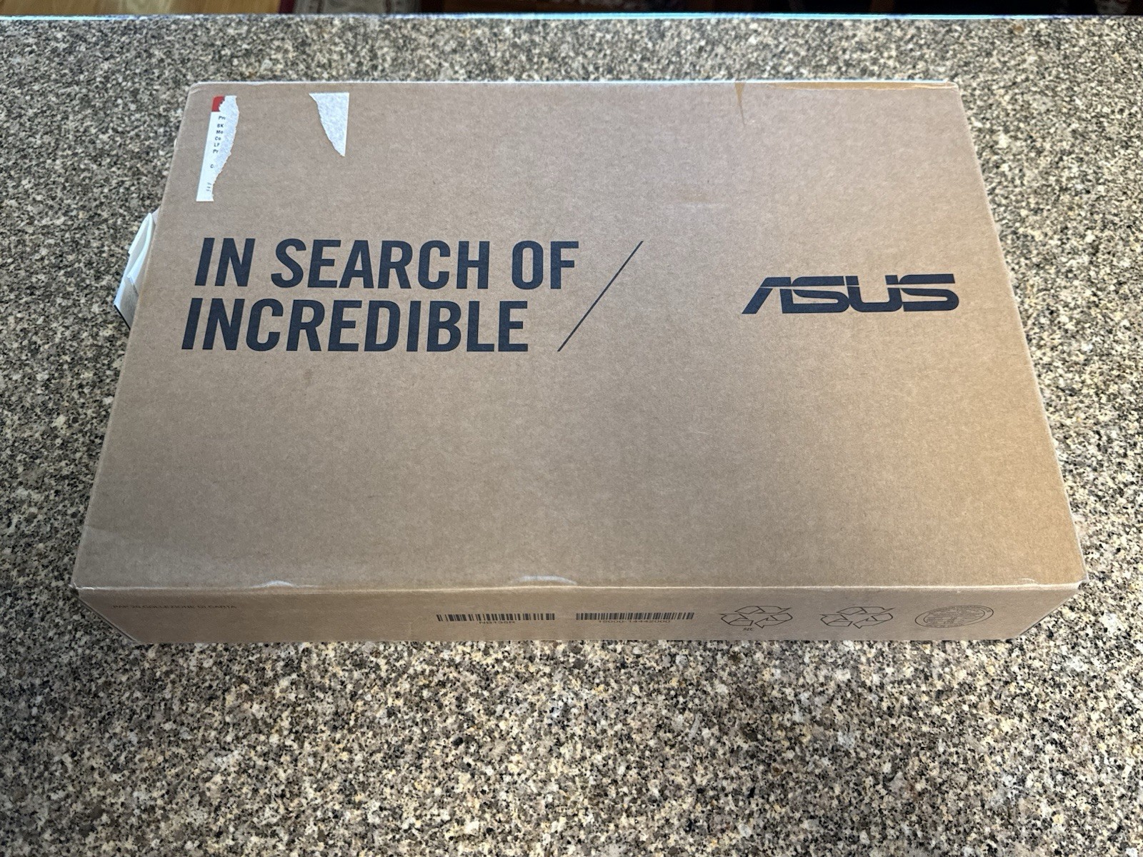 ASUS Zenbook 14″ OLED Touch Laptop Intel Core Ultra 9 285H 32GB 1TB Never Used