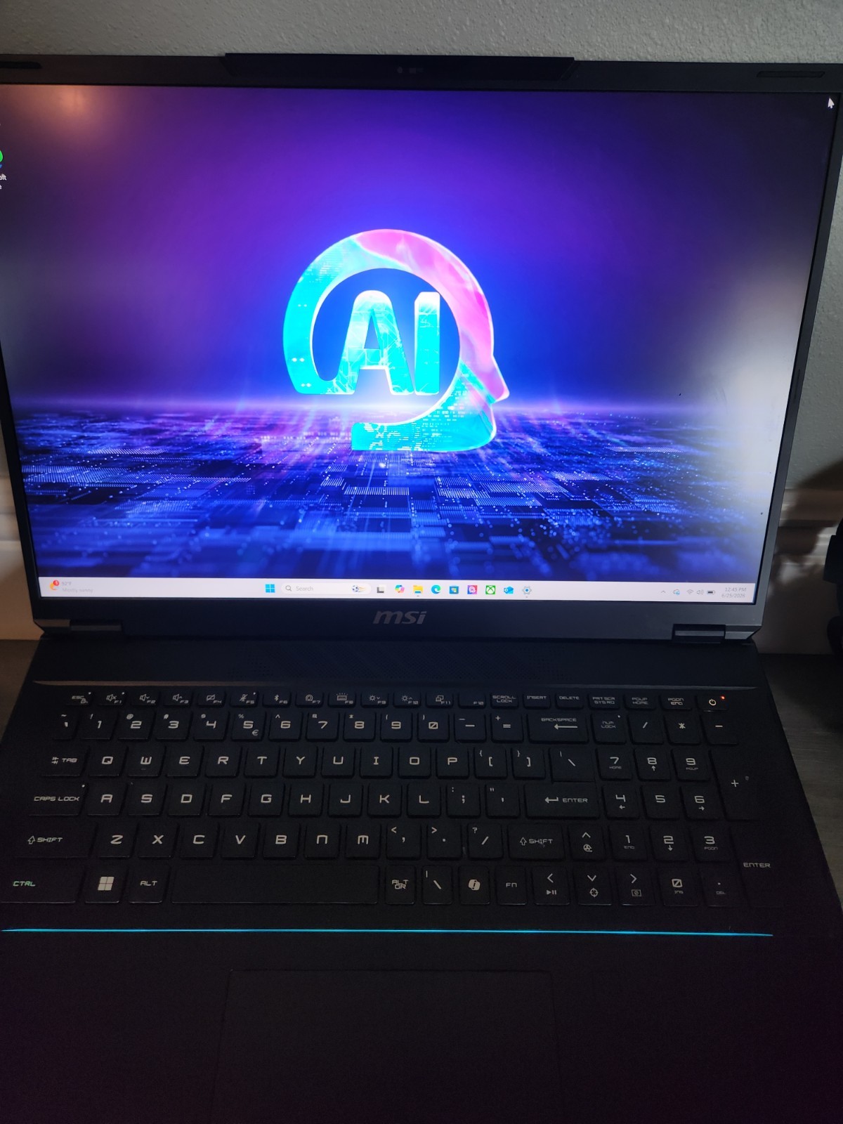 MSI Stealth 18 AI Studio Intel Core Ultra 9-185H RTX 4080 32GB 1TB SSD 18″ W11H