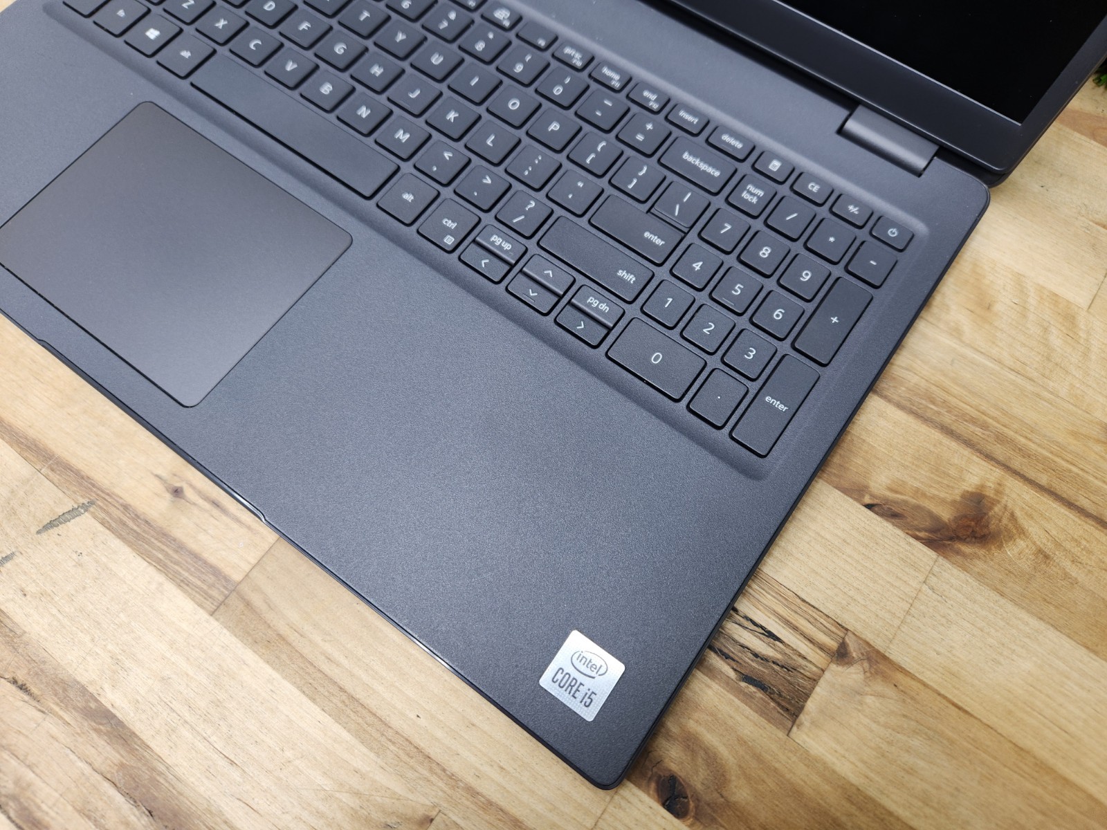 Dell Latitude 3510 15.6″ i5-10210U 16GB RAM 256GB SSD Windows 11 Pro ~
