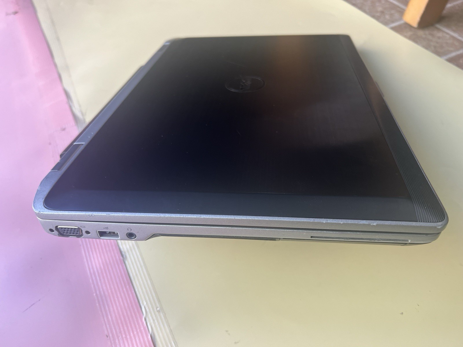 Dell Latitude E6520 Core i5-2540M 4GB RAM 128GB SSD WEBCAM BLUETOOTH 1920X1080