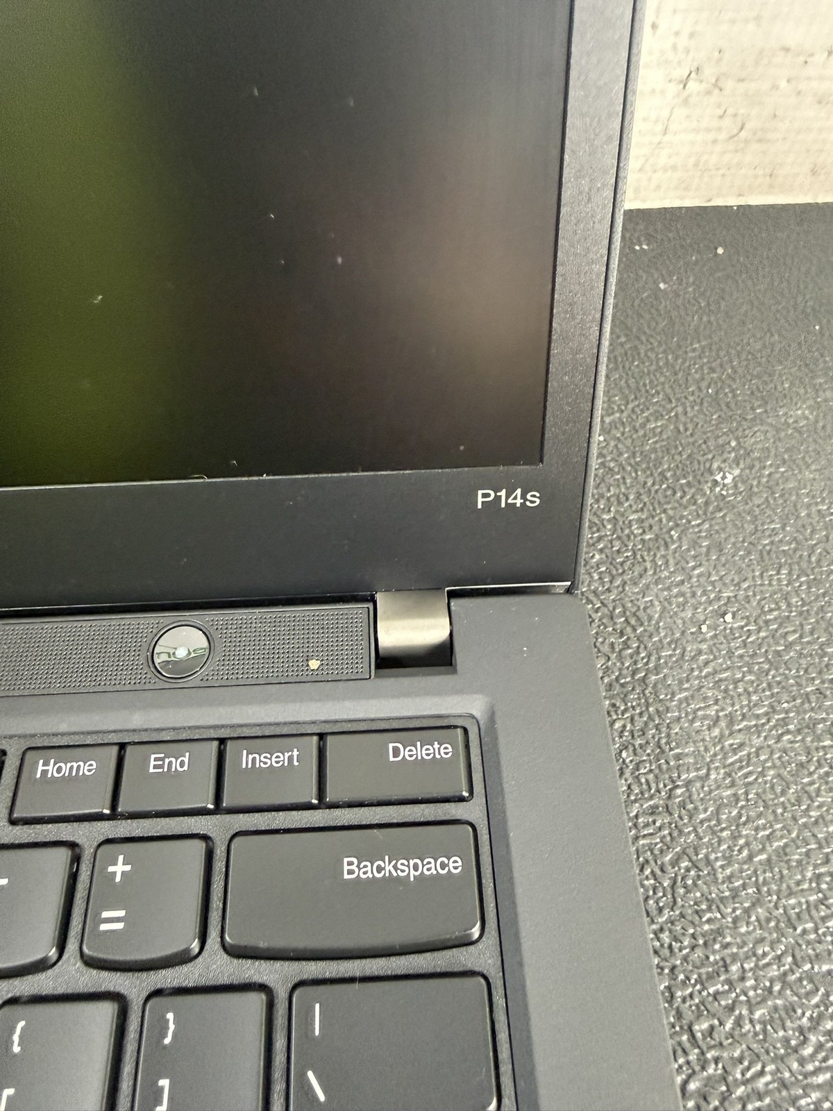 Lenovo ThinkPad P14s Gen 2 i7-1165G7 2.8GHz 16GB DDR4 Quadro T500 Win 11 Pro