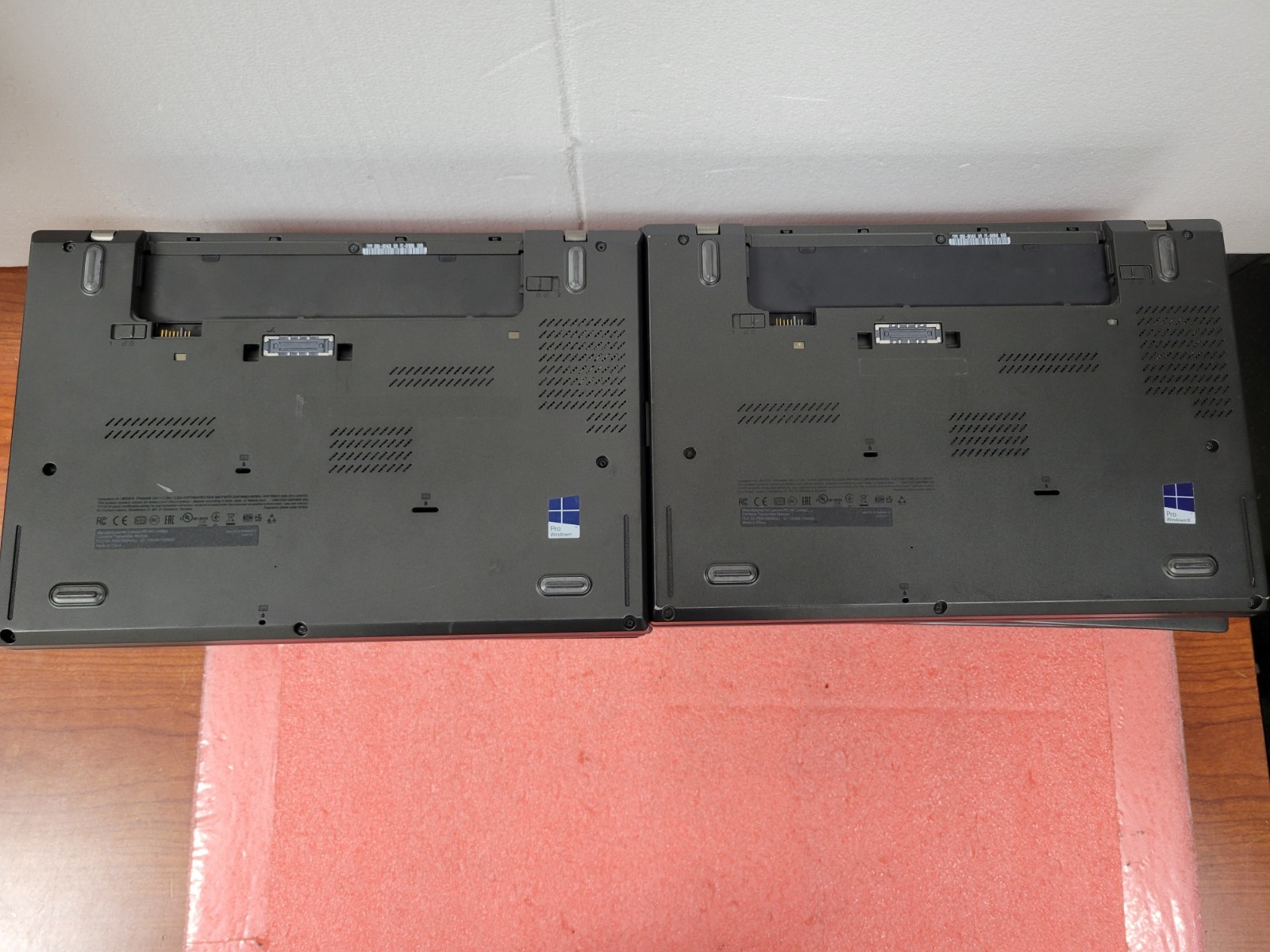 12x Lenovo ThinkPad T450s i5-5300U 4GB RAM No HD/OS *BIOS/Read* | C1085DS*