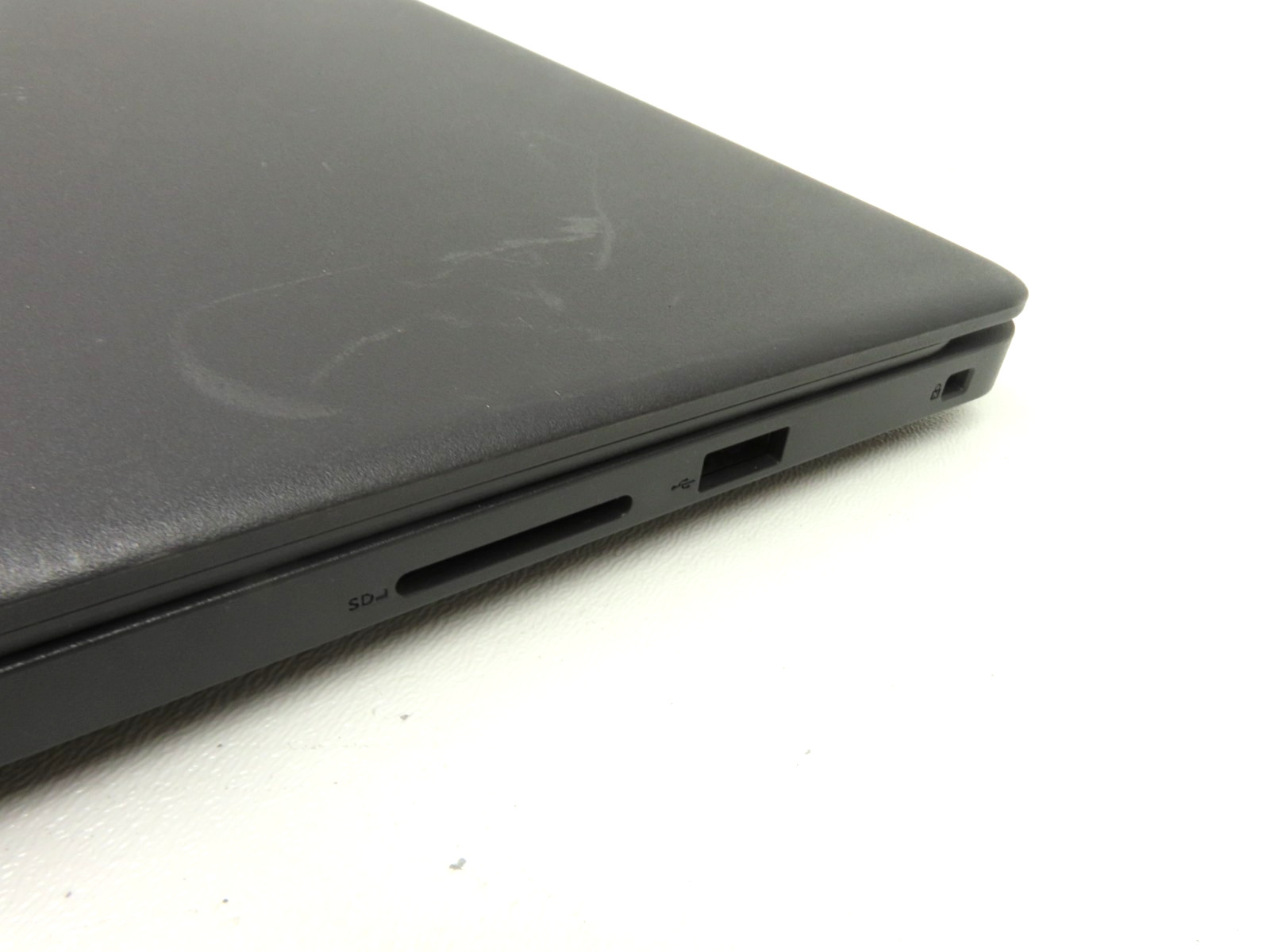 Dell Inspiron 15 3501 15.6″ Intel Core i5-1035G1 1.0GHz 8GB RAM 256GB SSD