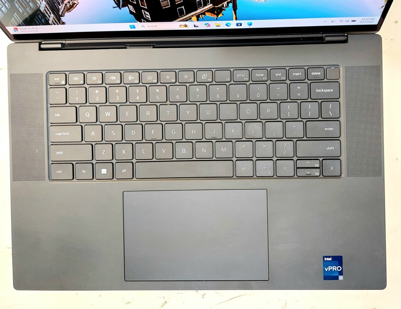 DELL PRECISION 5680 4K OLED I9-13900H 512GB SSD 64GB RAM RTX 2000 Ada WIN 11 PRO
