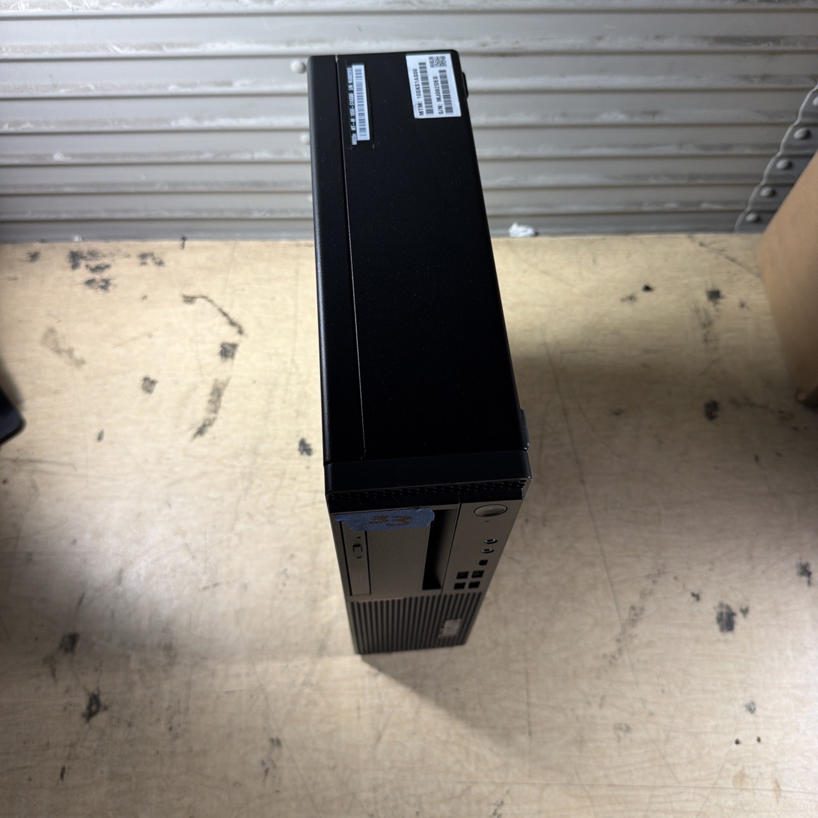 LENOVO THINKCENTRE M920S INTEL CORE I5 8TH GEN 16GB RAM **NO HD/ NO CADDIE
