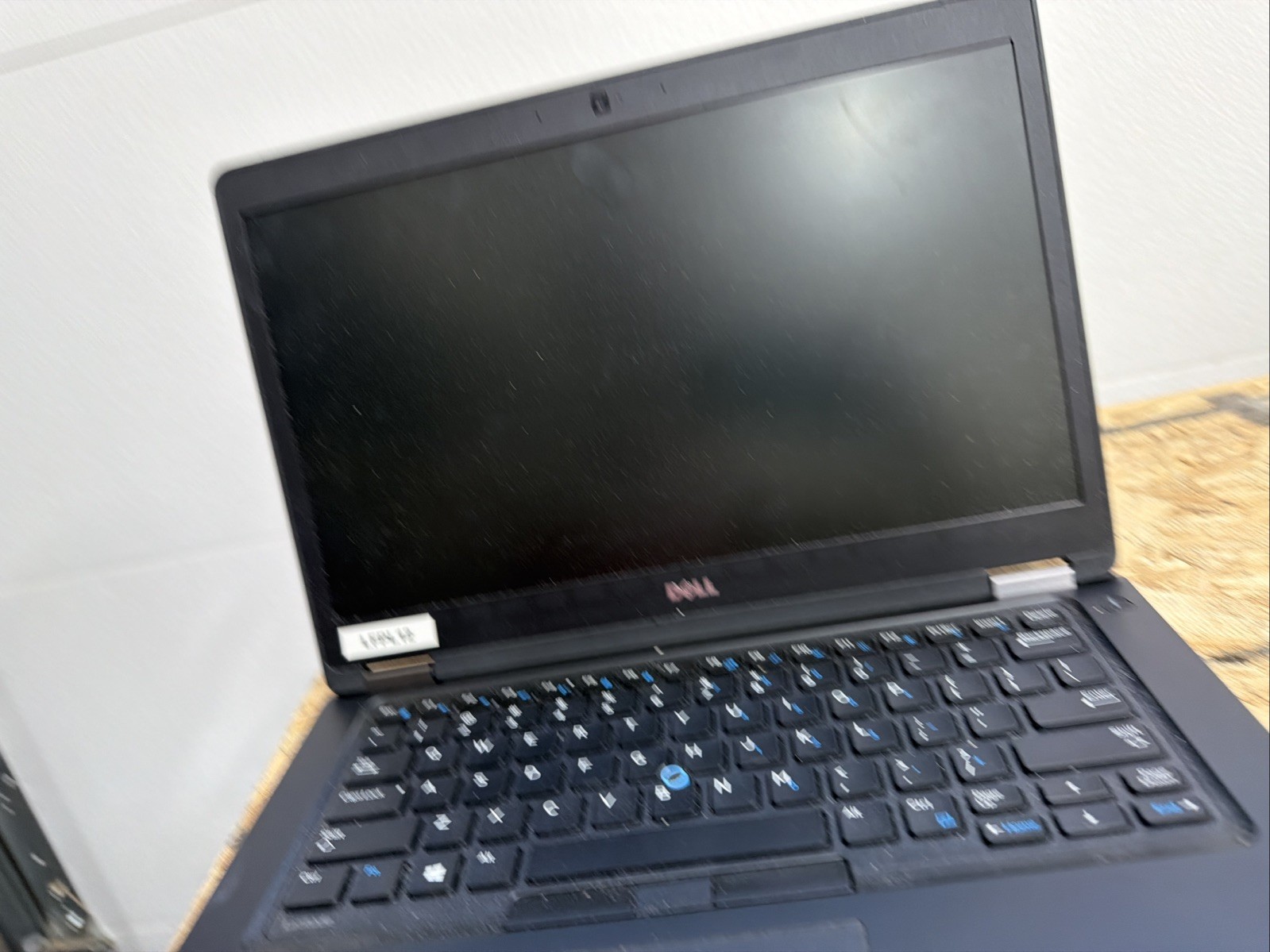 Dell Latitude 5480 14 Inches (Intel Core i5 7th Gen., 2.5 GHz, No SSD No Ram