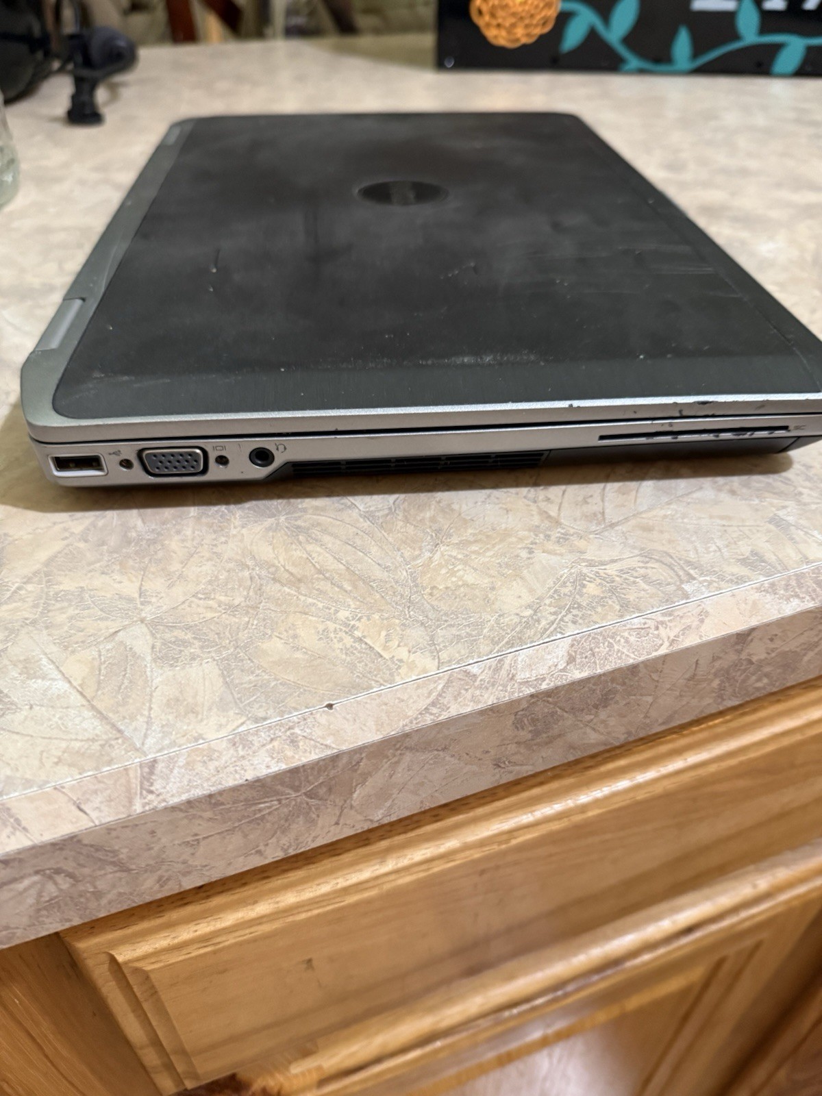 Dell Latitude E6420 Laptop 14” Intel i5-2520M 2.5GHz 4GB 256GB HDD Windows 7 Pro