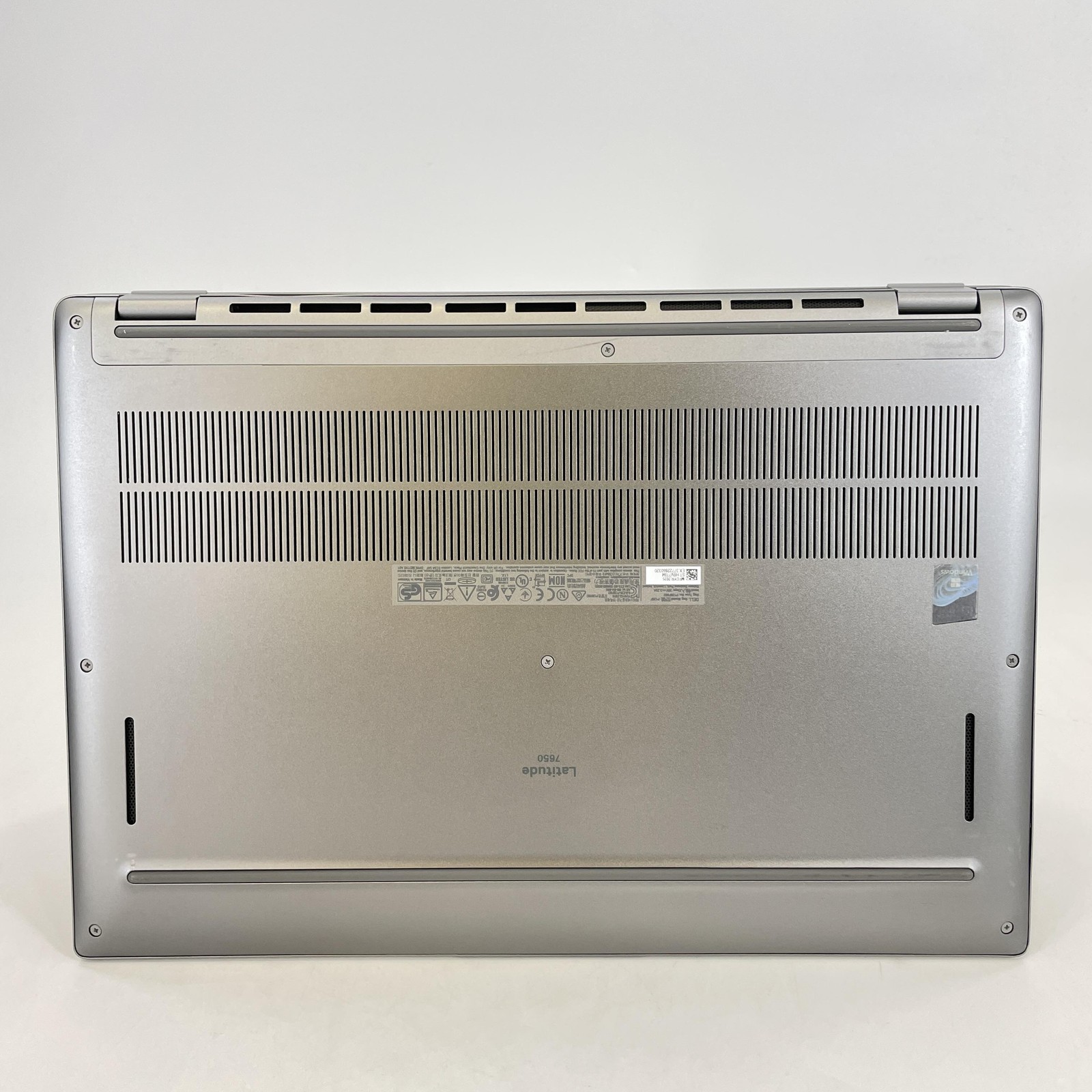 Dell Latitude 7650 16 Gray FHD+ 2.1 GHz Ultra 5 135U 16GB 256GB SSD Very Good