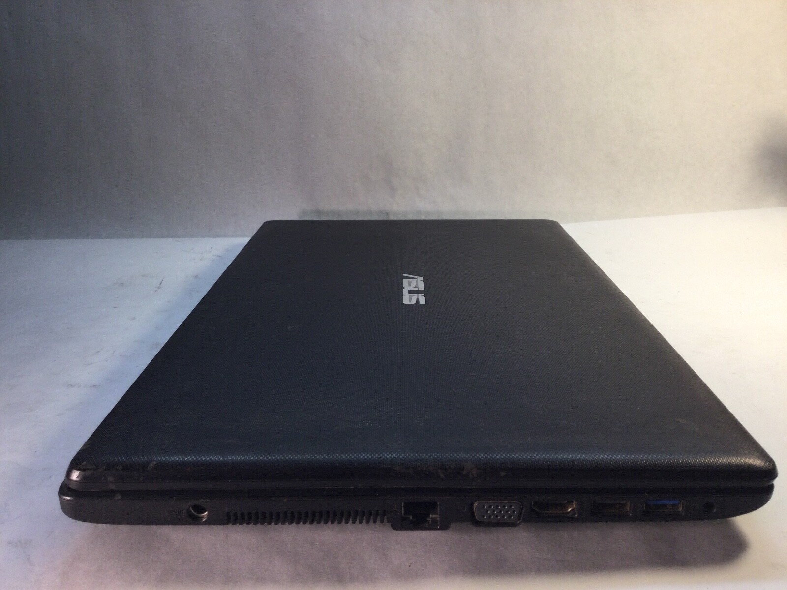 ASUS UX31A 13″ Laptop Intel Core i5 3rd Gen.- DOES NOT POWER ON- MZ