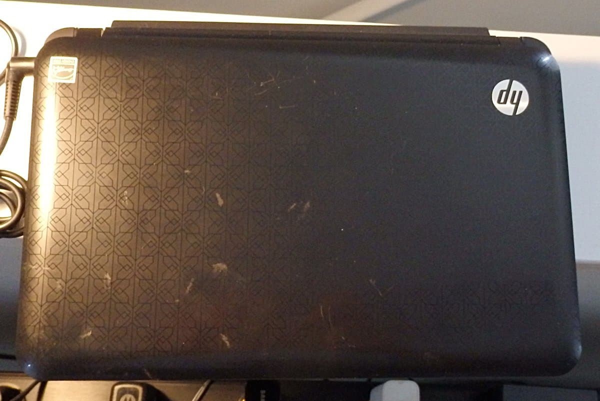 HP Mini 210-1070NR laptop (Running antiX-26)