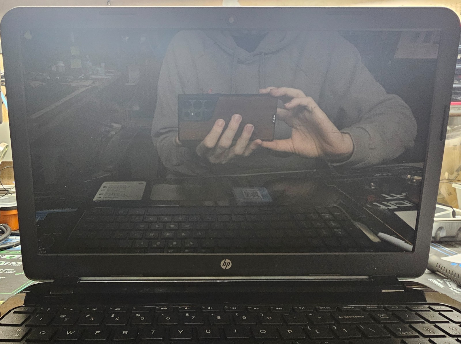 HP 15-g029wm 15.6″ Laptop AMD A4-4000, 4GB, NO HDD, DVD-RW, Includes AC Adapter