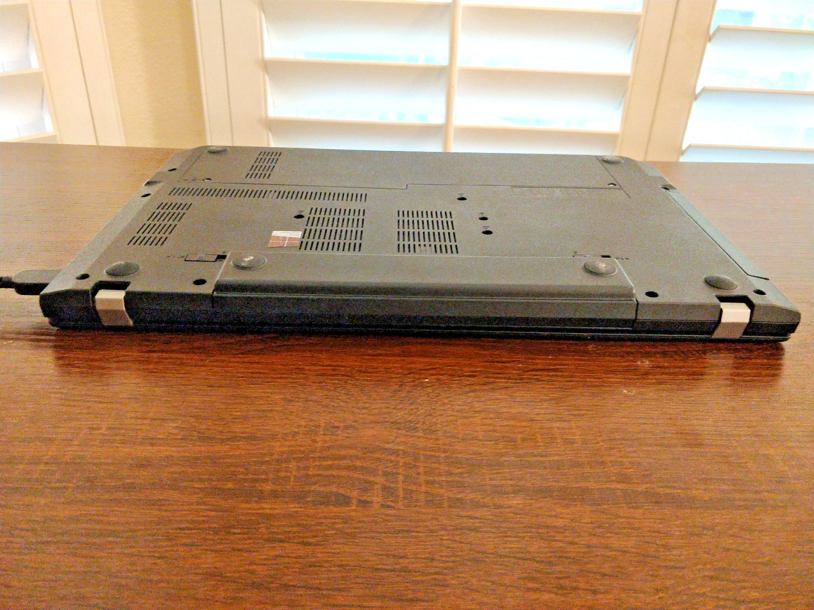 Lenovo ThinkPad E570 Nvidia GTX 950M i7-7500U 8GB RAM 500GB HDD LINUX Laptop
