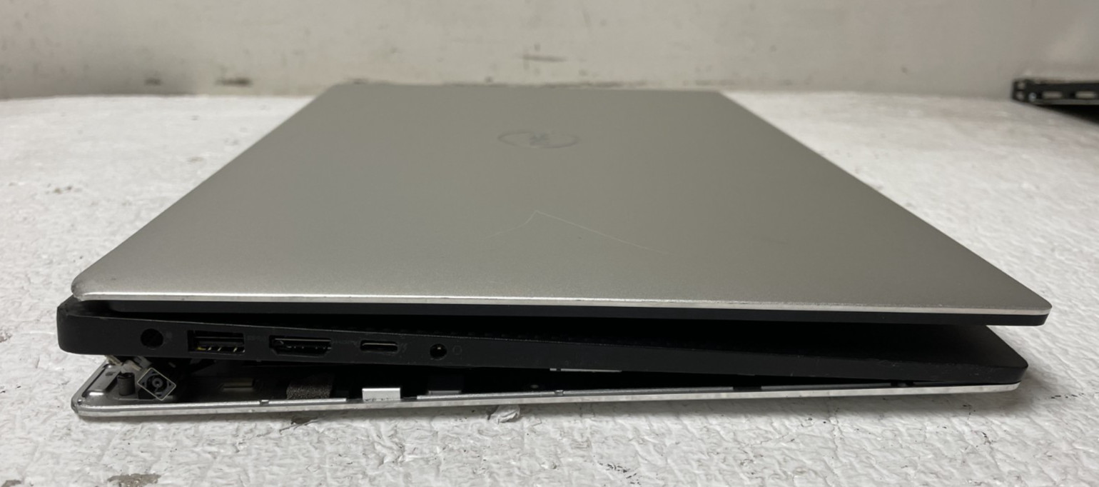 Dell Precision 5540 15.6″ Intel Core i7-9850H @2.60GHz 16GB RAM NO SSD Part READ