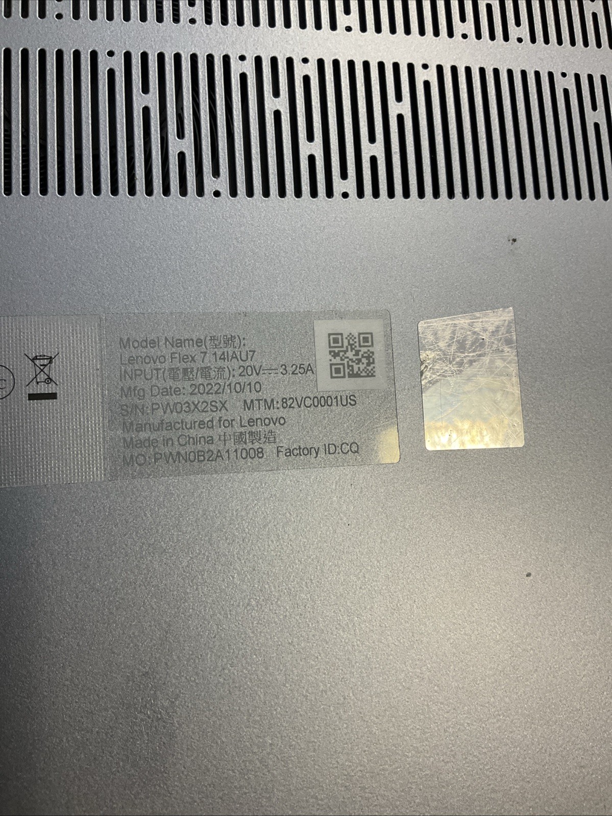 Lenovo Flex 7 14IAU7 14″ TS Notebook, i7-1255U 16GB 512GB W11H Read Description