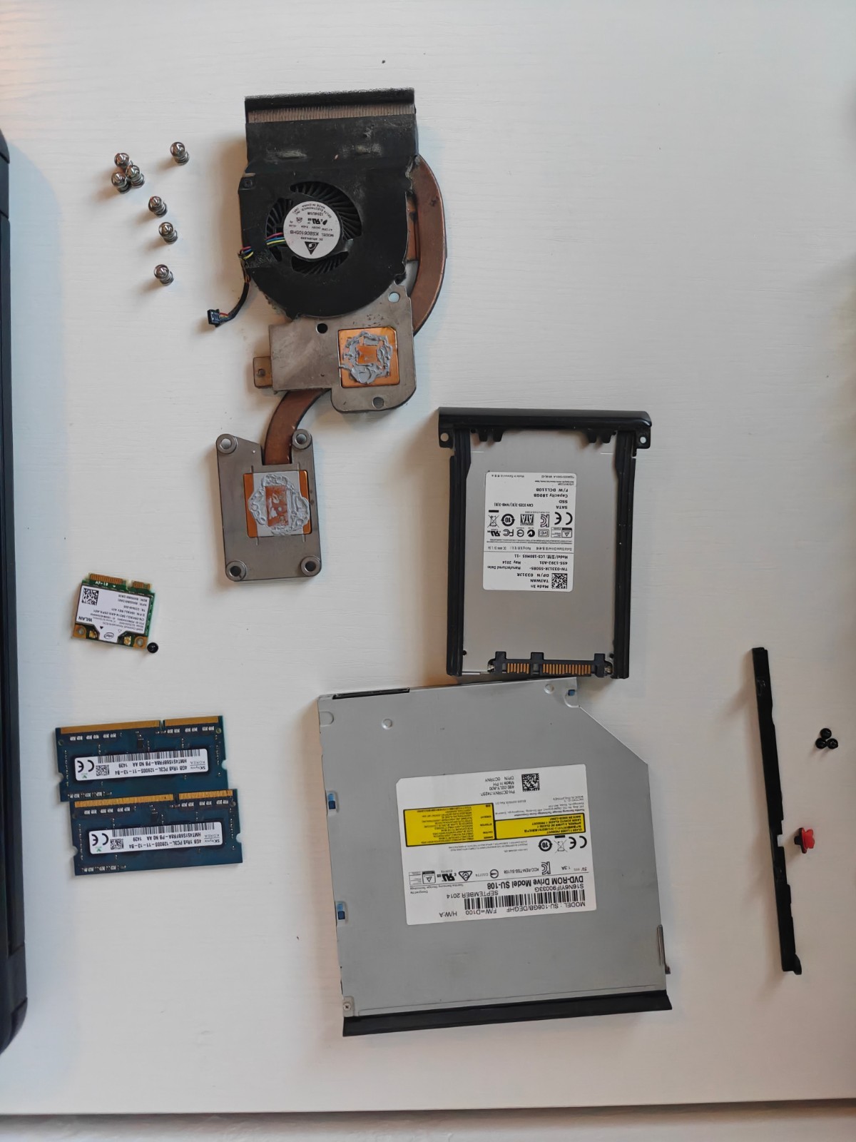 Dell Latitude E6440 i5-4310 8GB Dual Channel DDR3L AMD Radeon HD 8690M Graphics
