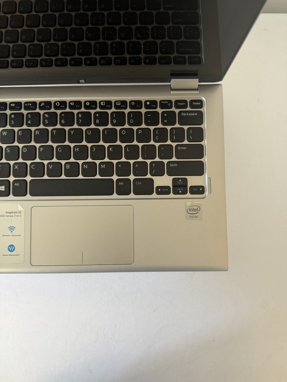Dell Inspiron 11-3157 Laptop – Intel Celeron N3050 – RAM 4 GB – Read Des