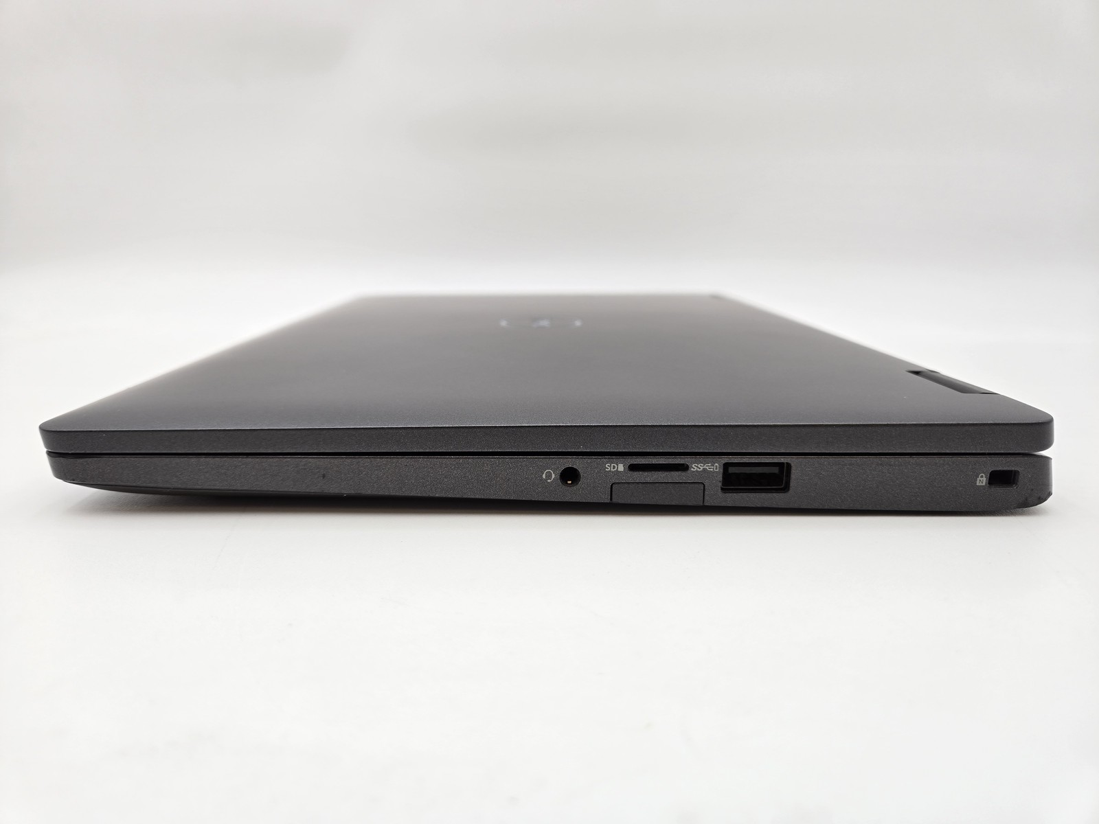 Dell Latitude 5300 2-in-1 13″ FHD Touch I5-8365U 256GB 16GB W11P Backlit IRCam