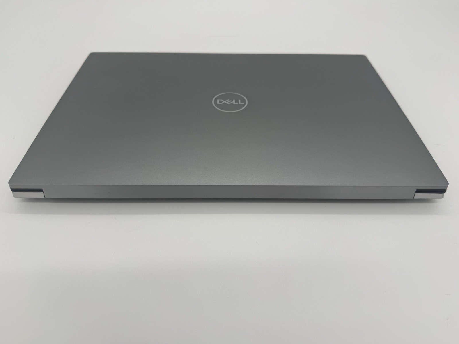 Dell Precision 5560 15.6″ Laptop Intel i7-11800H 16GB RAM 512GB SSD NVIDIA T1200