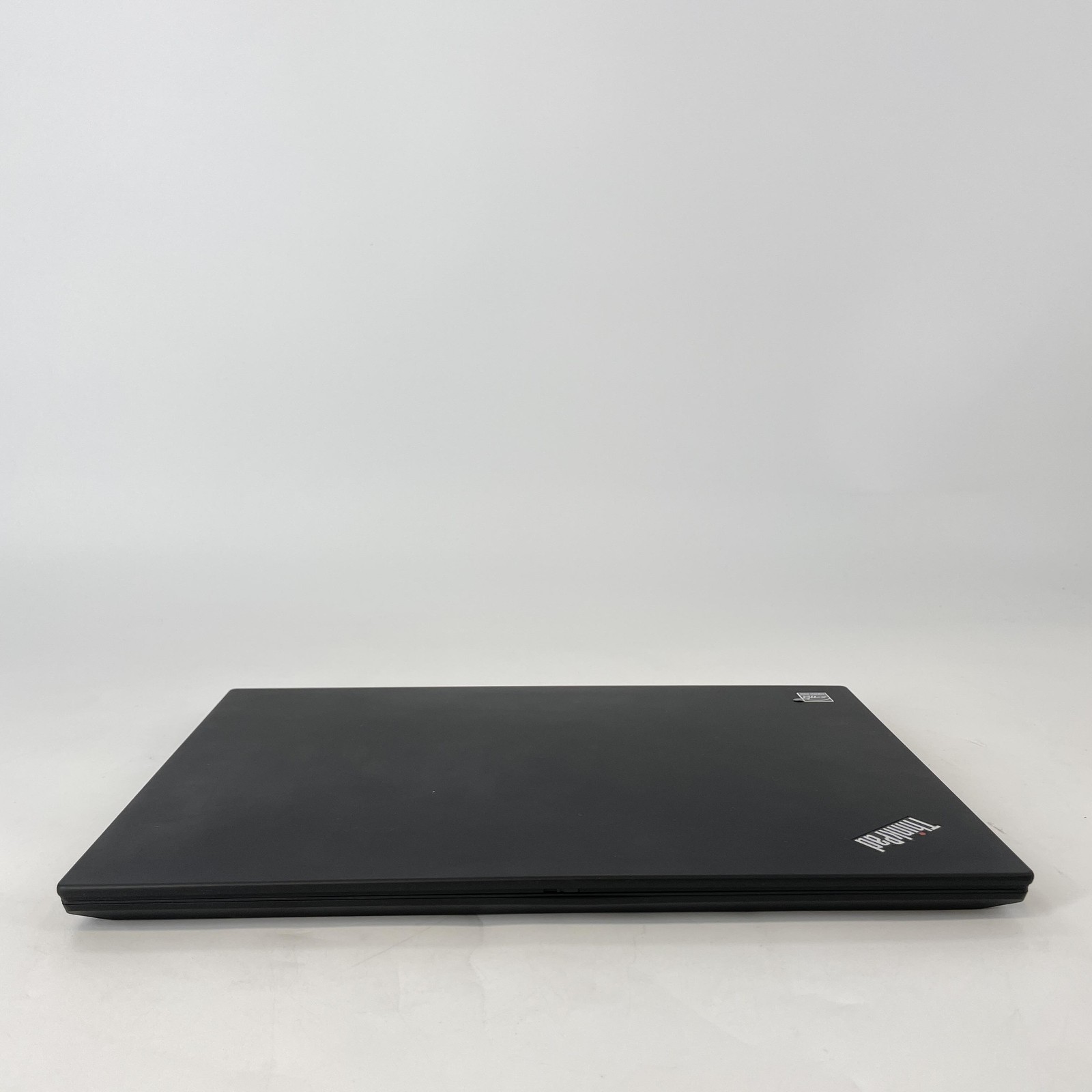 Lenovo ThinkPad T14 Gen 2 FHD 2.3 GHz Ryzen 5 PRO 5650U 16GB 256GB SSD Excellent