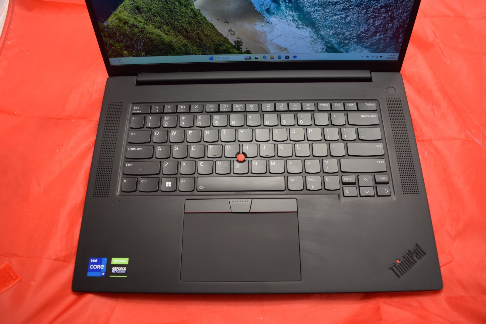 Lenovo ThinkPad X1 Extreme Gen 4 16 UHD+ i7-11800H 2.30GHz 32GB 512GB RTX 3060