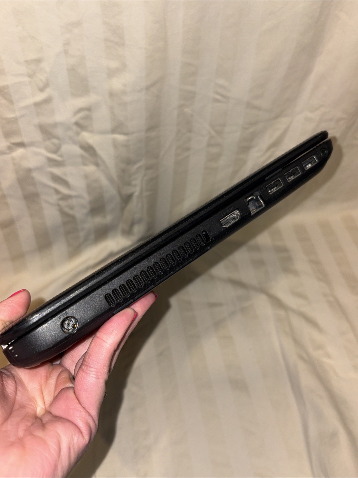 Dell Inspiron 15-3521 / Intel Pentium 2117U @ 180GHz 4GB RAM, 2 GB, Chrome OS