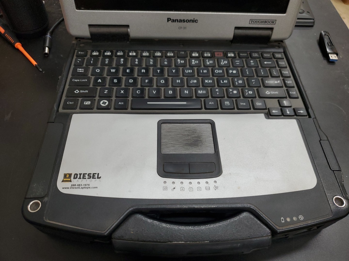 Panasonic Toughbook CF-31 MK-1 i5 520M @ 2.40GHz 8GB 41520HRS Diesel