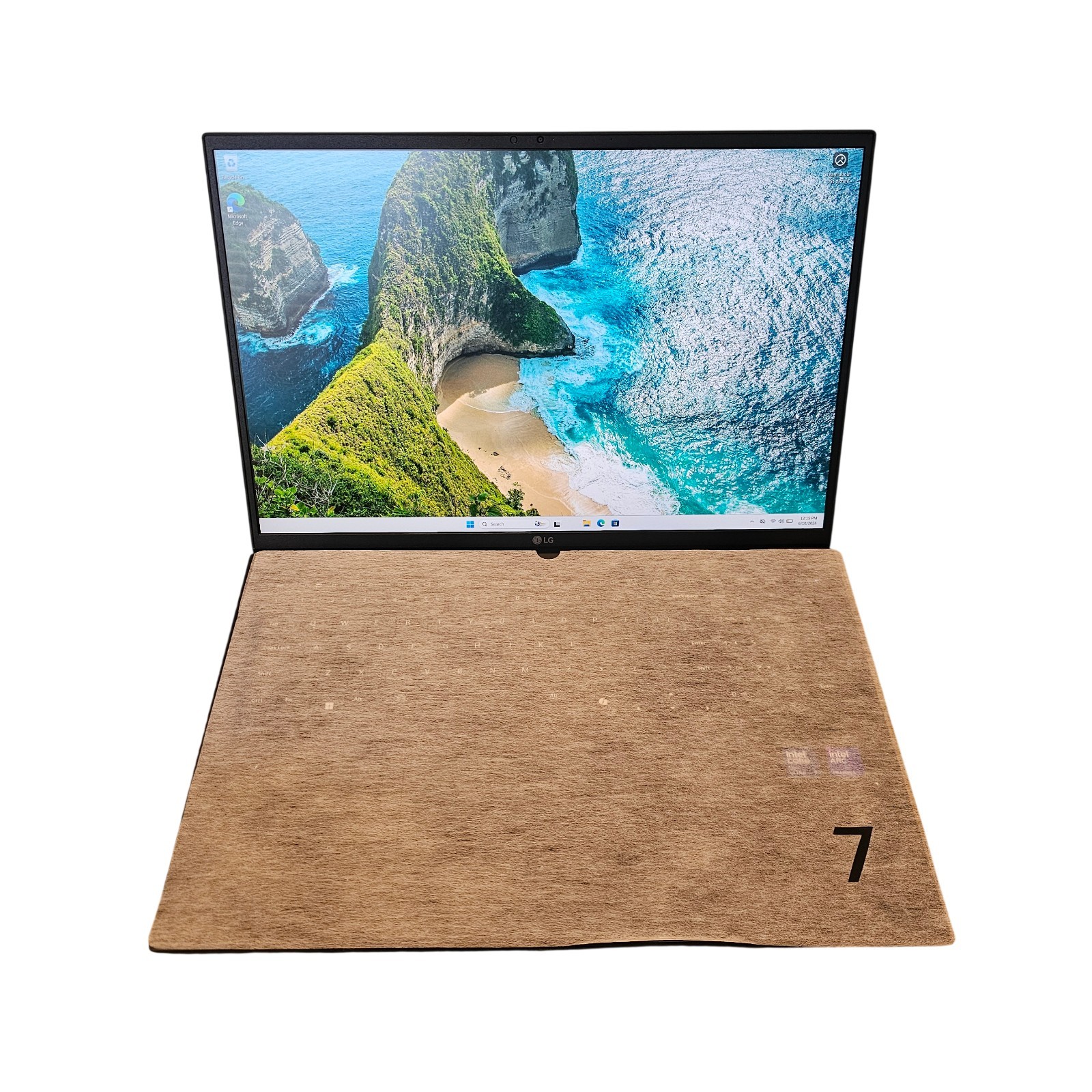 LG Gram 17″ Laptop 17Z90TL-H.AUB7U1 – Ultra 7 258V – 32GB 2TB SSD Black Open Box