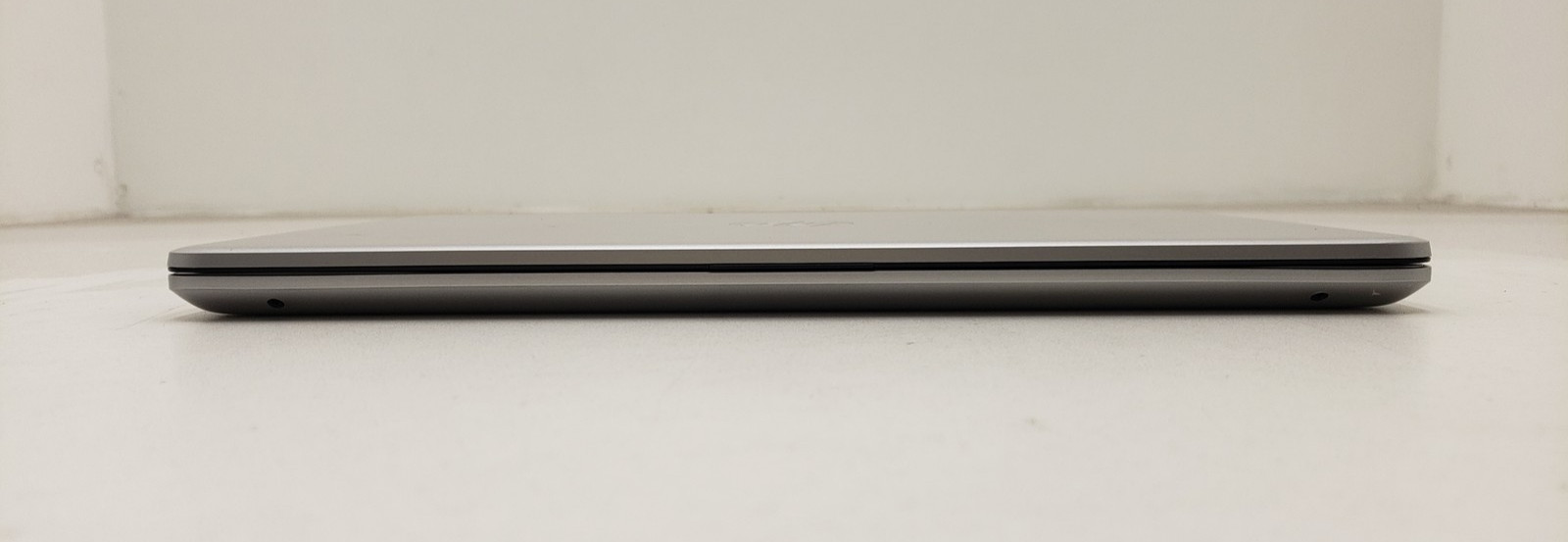 HP 14-fq0110wm AMD Ryzen 3 3250U 8GB RAM 256GB SSD 14″ Laptop PC Win 11 Pro.
