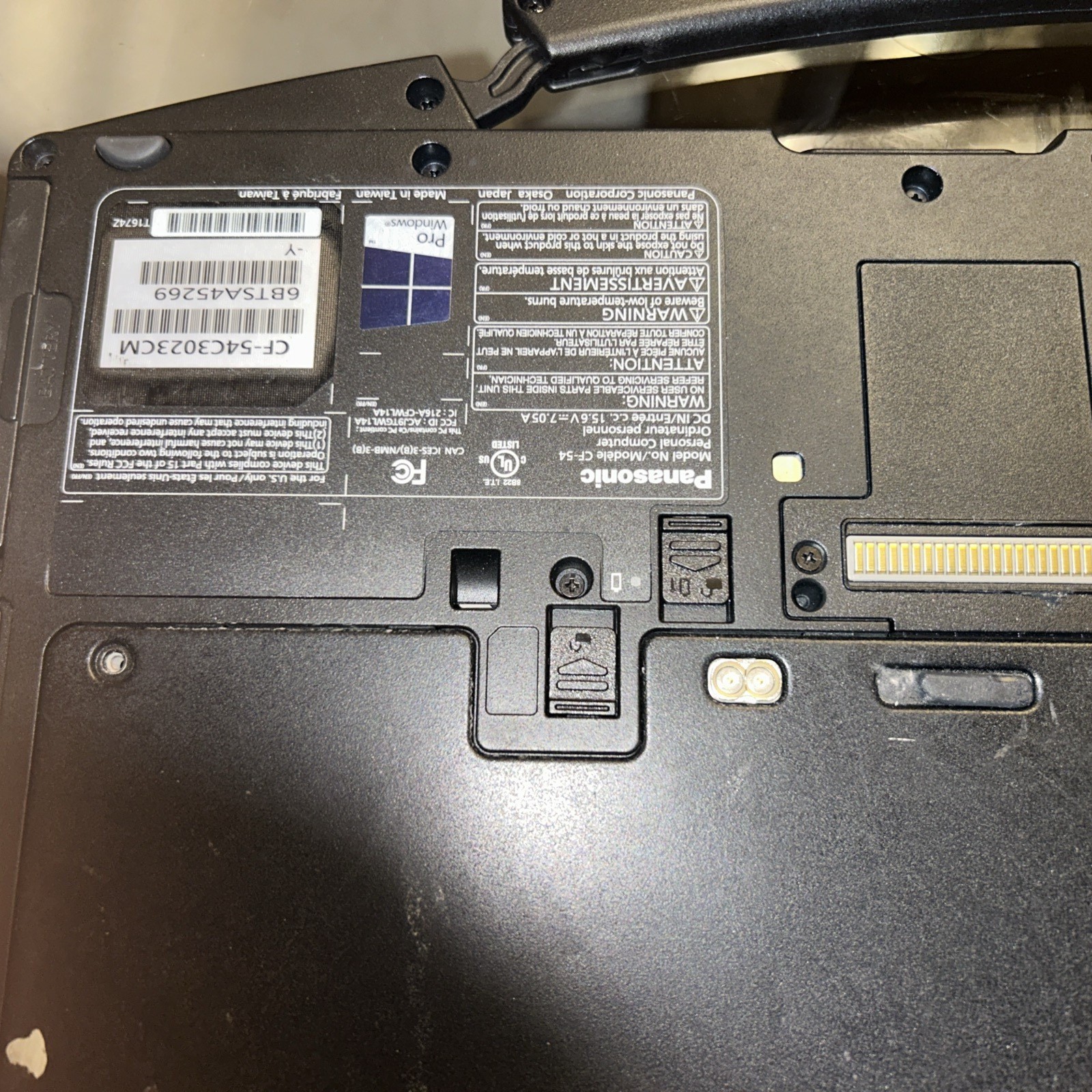 Panasonic Toughbook CF-54 MK1 Intel i5-5300U 4 GB Ram 240GB SSD Win10 Pro