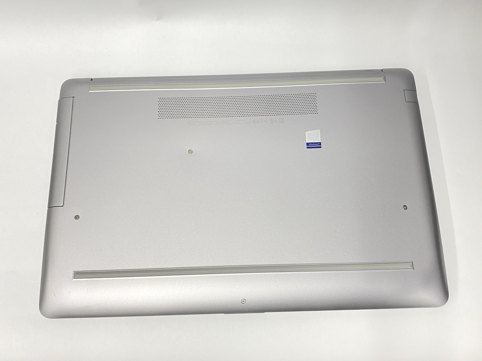 HP 470 G7 – Grade B – FHD – i5-10210 – 16GB – 256SSD – W11P