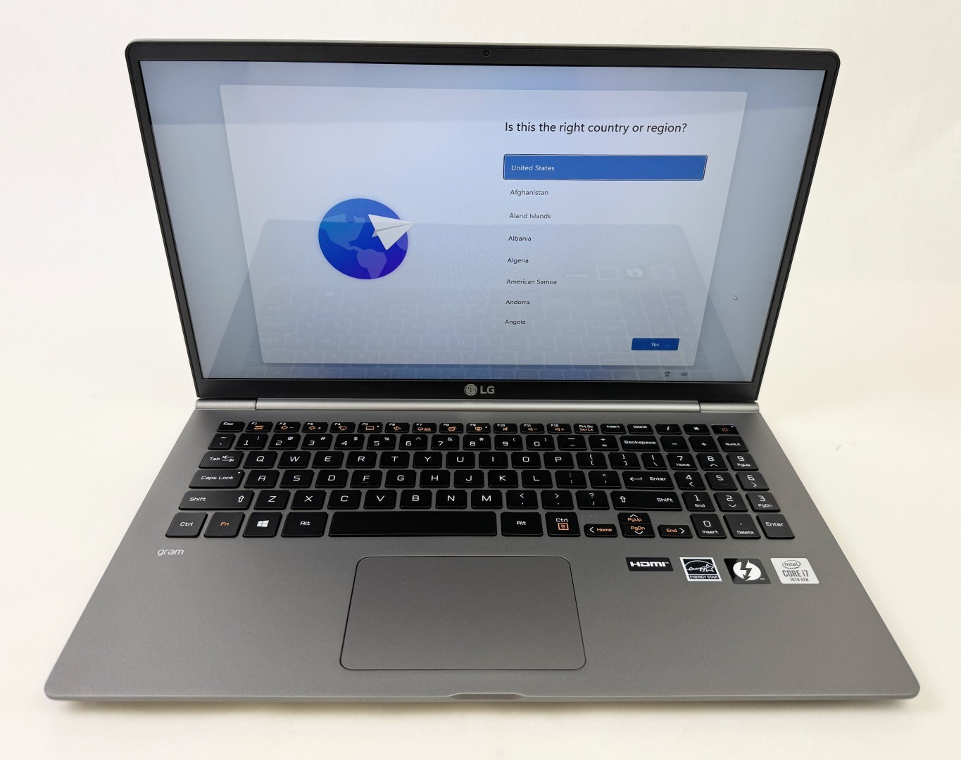 LG Gram 15Z995-R.AAS9U1 15.6″ FHD Touch i7-10510U 16GB 1TB SSD W11H Laptop