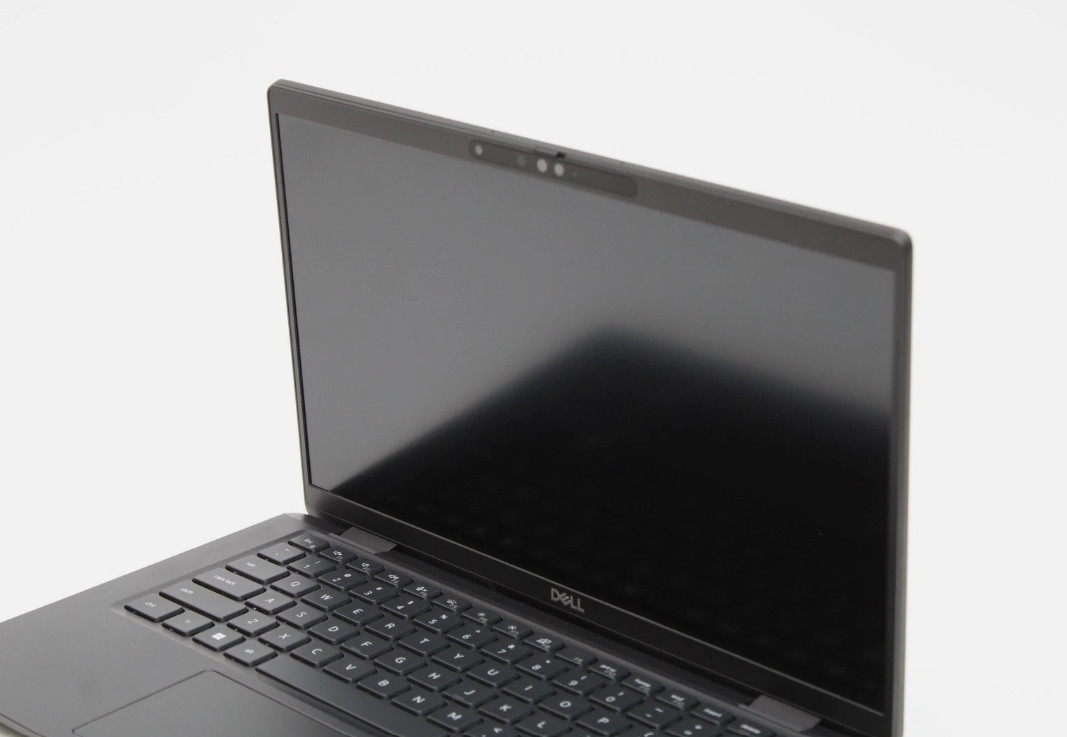 Dell Latitude 7340 14″ FHD+ Intel 12th Gen i7-1265U 16GB 512GB NVMe W10/11 Pro