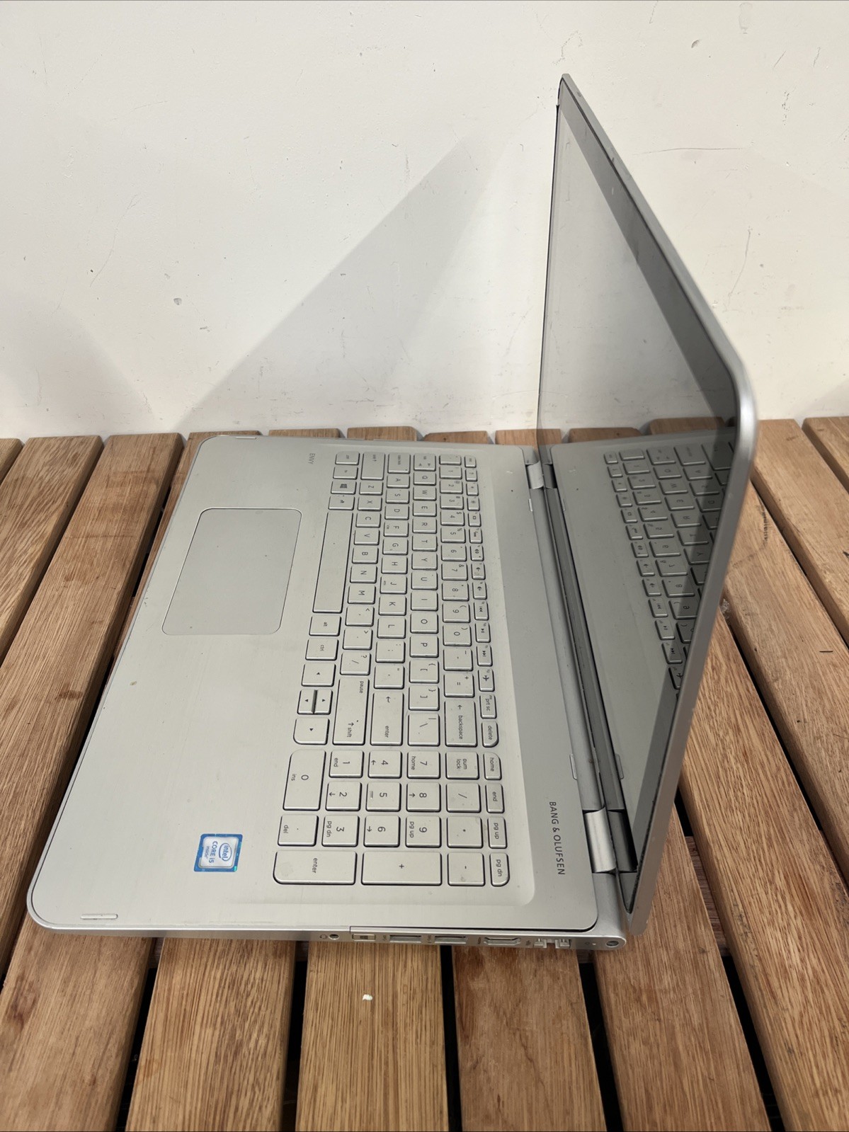 HP Envy X360 15-W110NR Convertible Intel i7-6500U 2.5GHz 8 GB NO HDD/Battery