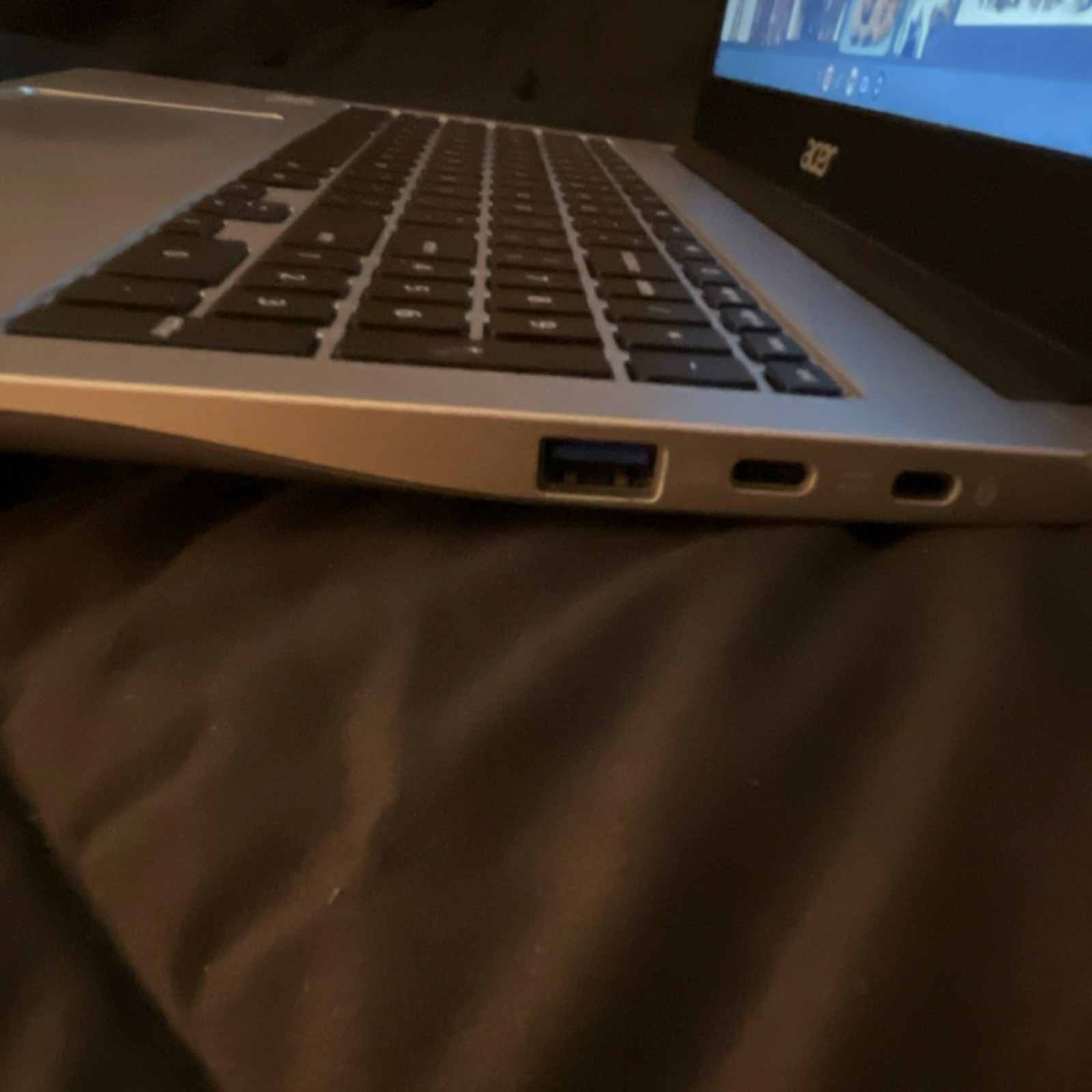 Acer Chromebook Silver Laptop Chrome OS, Webcam, Wi-Fi, USB 3.0, USB-C, HDMI
