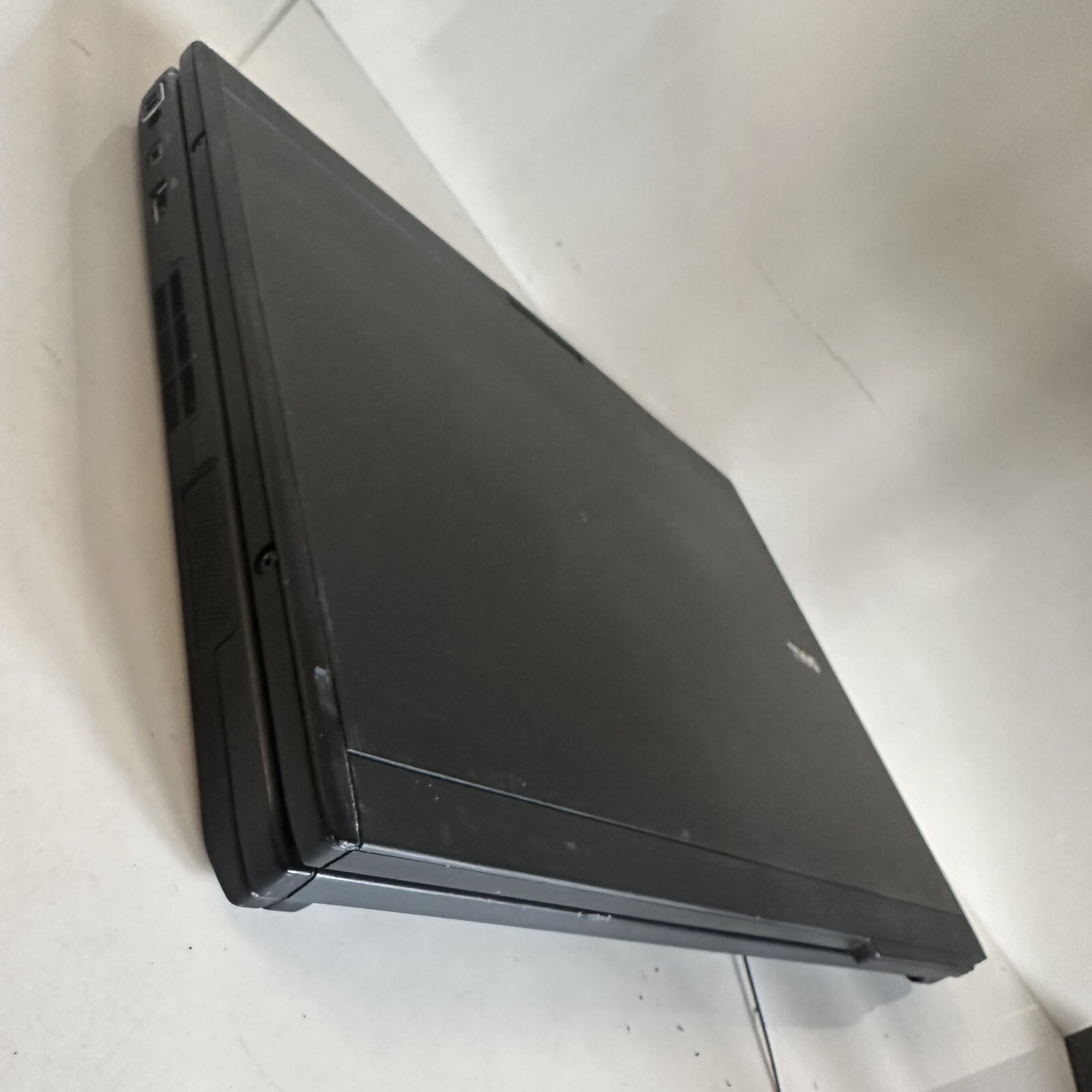 Dell Latitude XT 12.1” Laptop Intel Core 2 Duo PP12S Laptop Scraps/Salvage