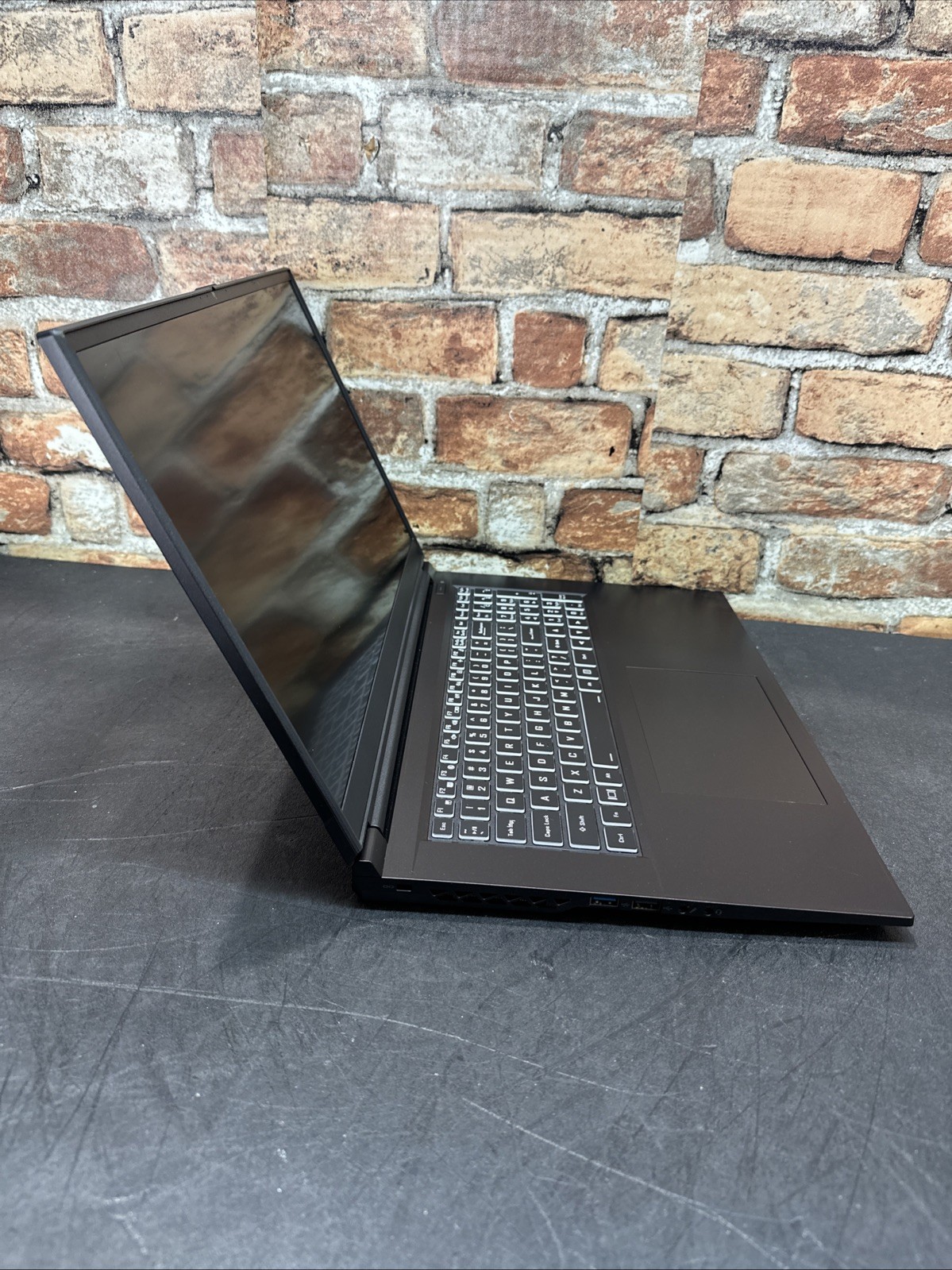 System76 Gazelle Gaze17 LCD Screen Chassis Battery Assembly No Motherboard
