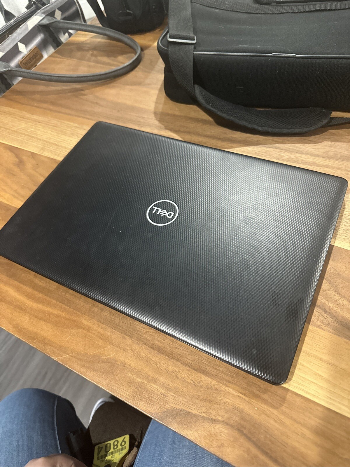 Dell Inspiron 15 3585 Laptop 15.6″ AMD Ryzen 5 2500U 2Ghz 256GB SSD 8GB Ram W10H
