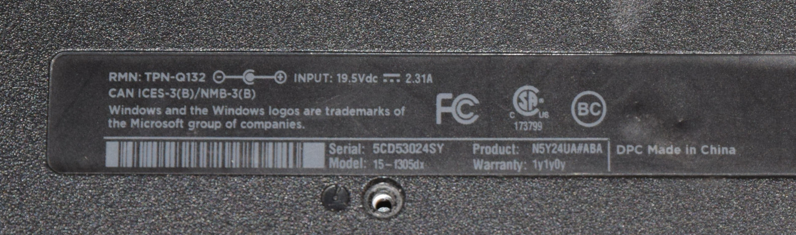 Dead Junk HP Pavilion 15-f305dx 15.6″ Laptop Incomplete AS IS Parts Repair