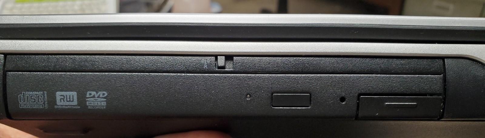 Dell Latitude E6540 15.6″ Laptop 16MB Ram, 500G SSD, Dual Core 2.7GHZ DVD +/-RW