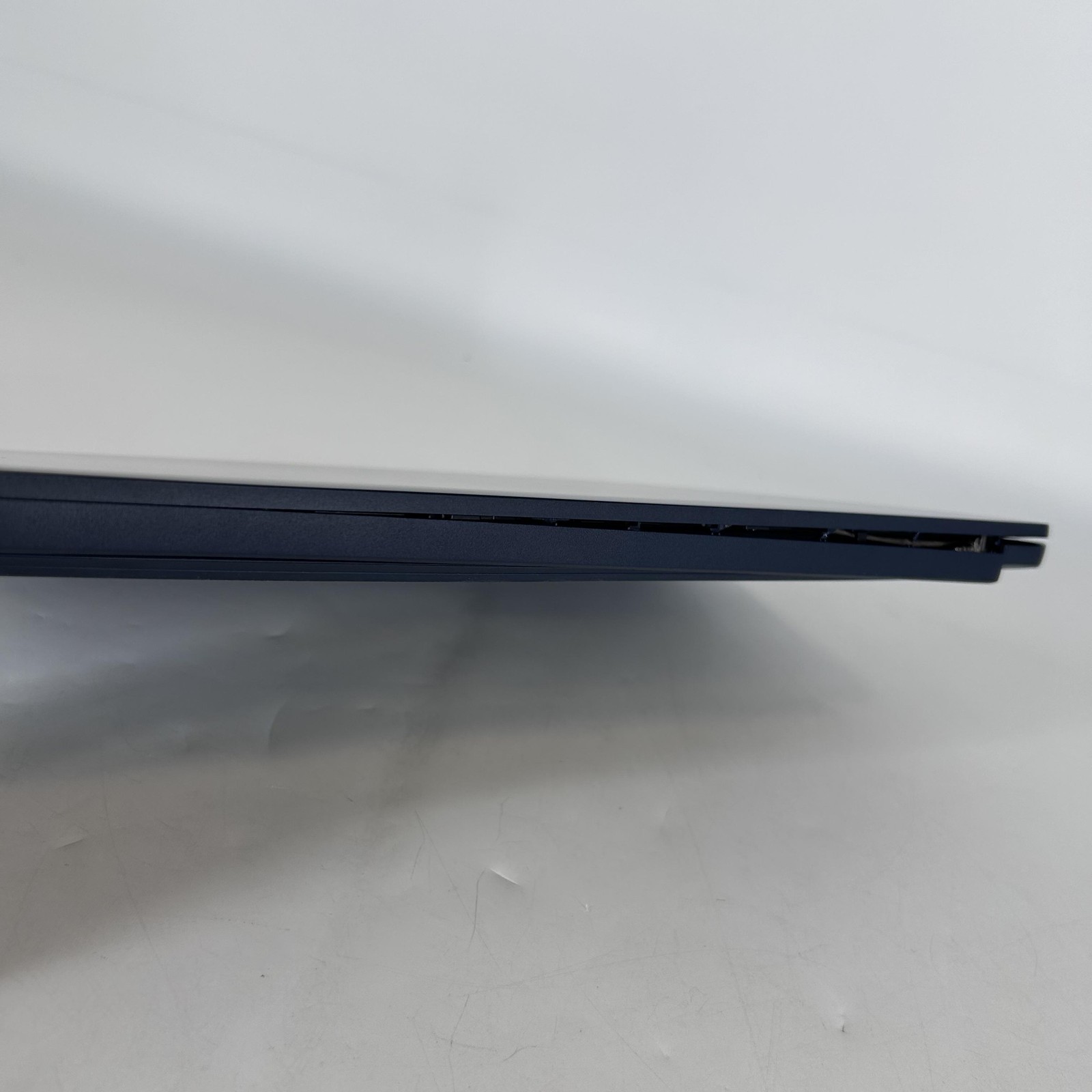 Lenovo IdeaPad 1 15.6 Blue FHD 2.8 GHz Ryzen 5 7520U 8GB 256GB SSD Very Good