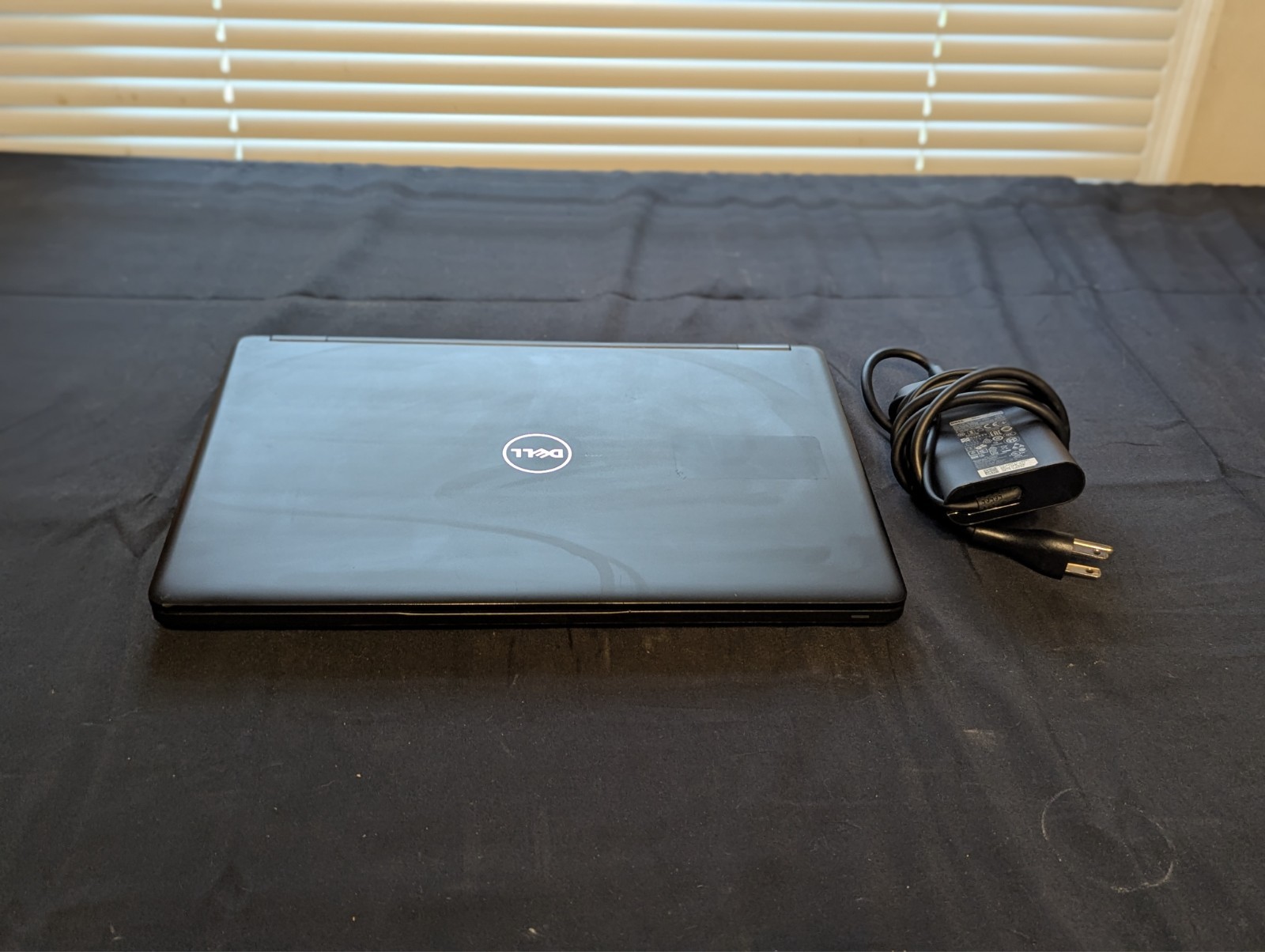Dell Laptop – Latitude 5480 – i7-7820HQ 16GB 512GB SSD 930MX Touch Win10 Pro