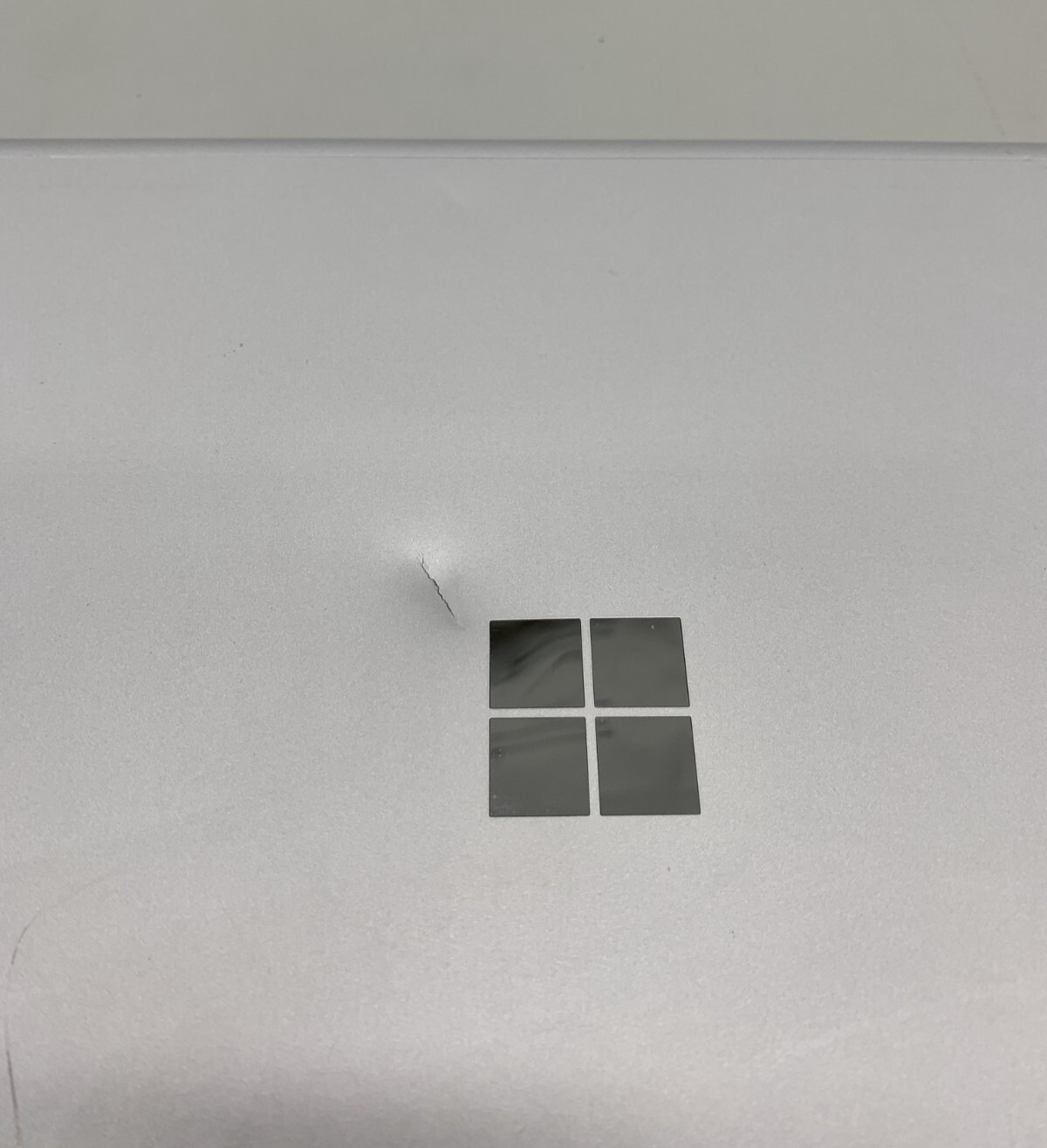 Microsoft Surface Book2 1832 i7-8650U 1.9GHZ 8GB DDR3 256GB SSD Silver FAIR/DENT