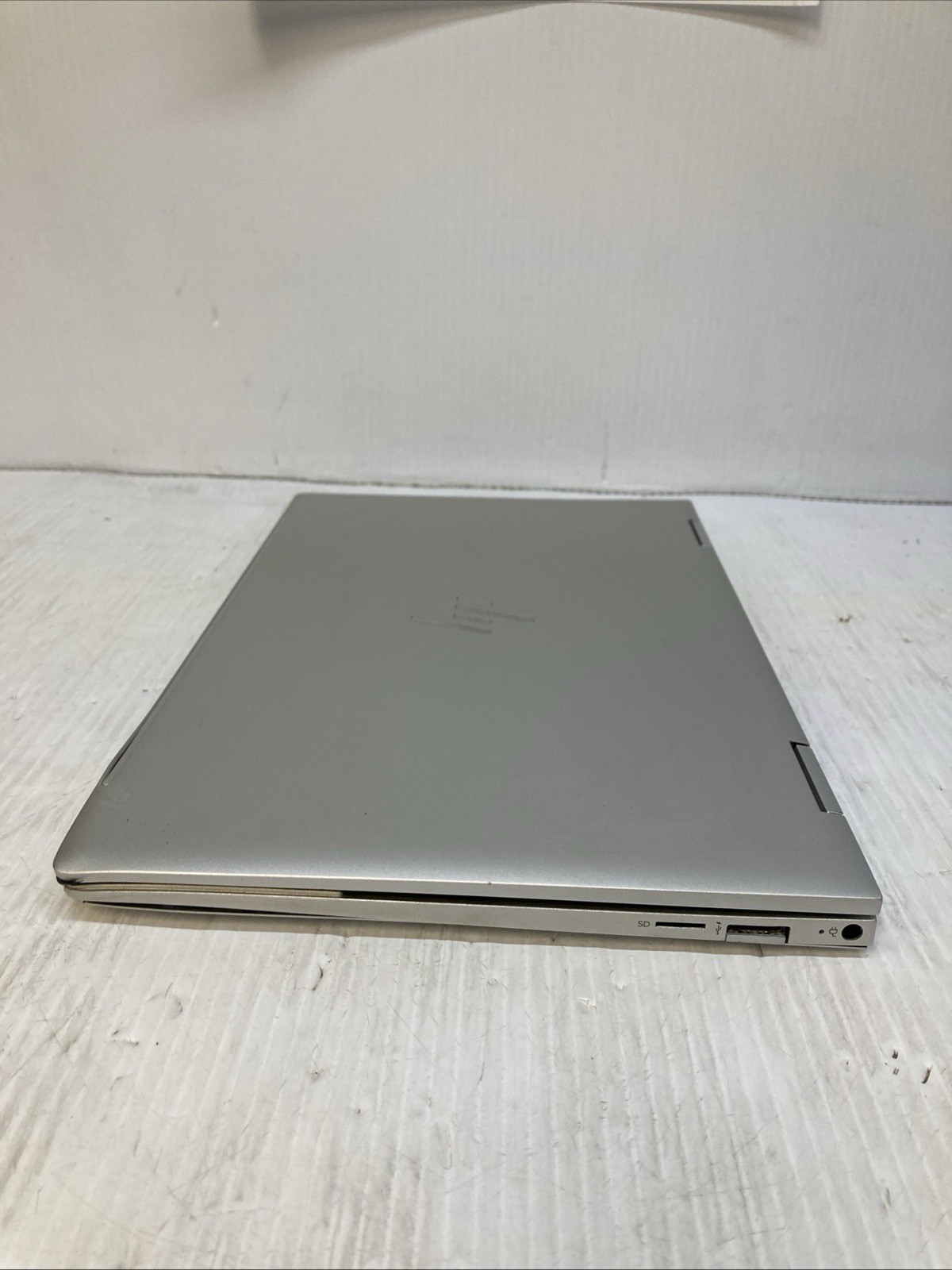 HP ENVY x360 Convertible Core i7-1195G7 2.90GHZ 8RAM NO HDD/OS Boot to BIOS