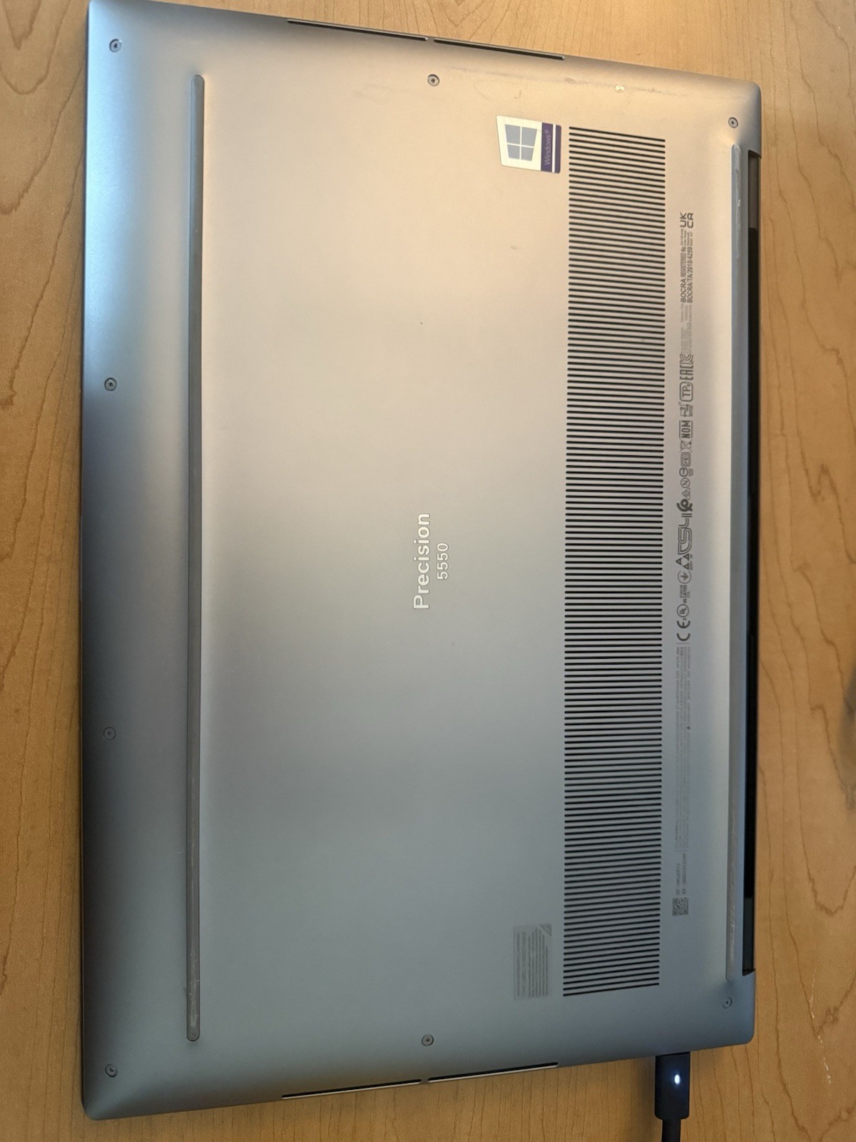 Dell Precision 5550 I7-10750H 512 32GB NVIDIA T1000 WIN 11 Pro NO BATTERY