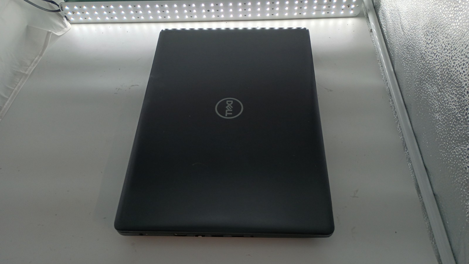 7056 Inspiron5570 w/charger.i3-8130U.8GB.250GB SSD.15.6″FHD Touch.W11.Read!