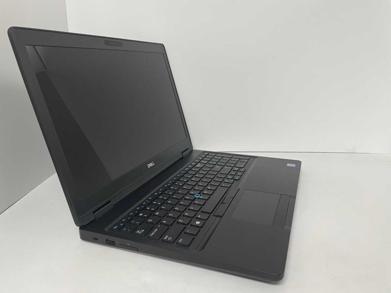 Dell Precision 3530 15.6″ Notebook PC i7-8750H 16GB RAM 512GB SSD 4GB P600 W 10