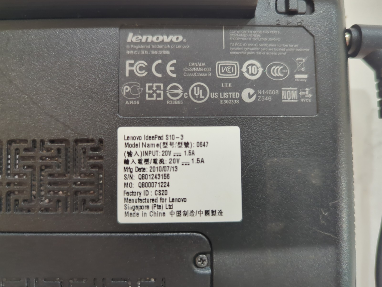 Lenovo IdeaPad S10-3 320GB HDD 10.1″ Intel Atom N455 1.66 GHz 1 GB Laptop No Hdd