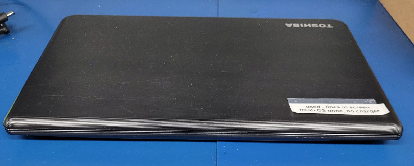 Toshiba Satellite C55-A5100 Intel i3 -3120M@2.50 GHz / 6GB RAM/ 750 GB HD Win 10